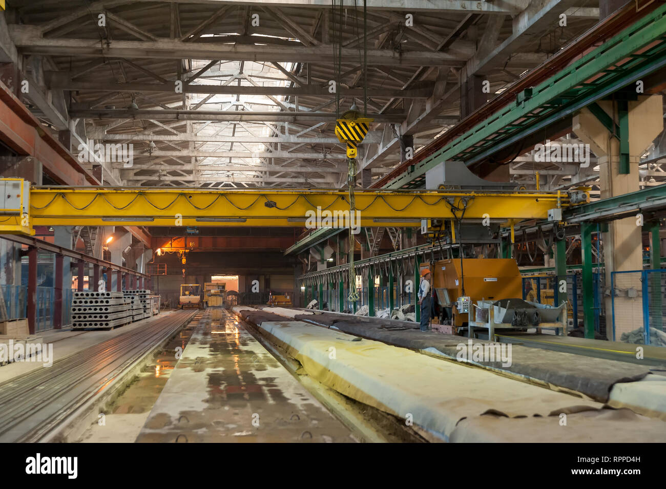 Impianto di ferroconcrete prodotti. Tyumen. La Russia Foto Stock