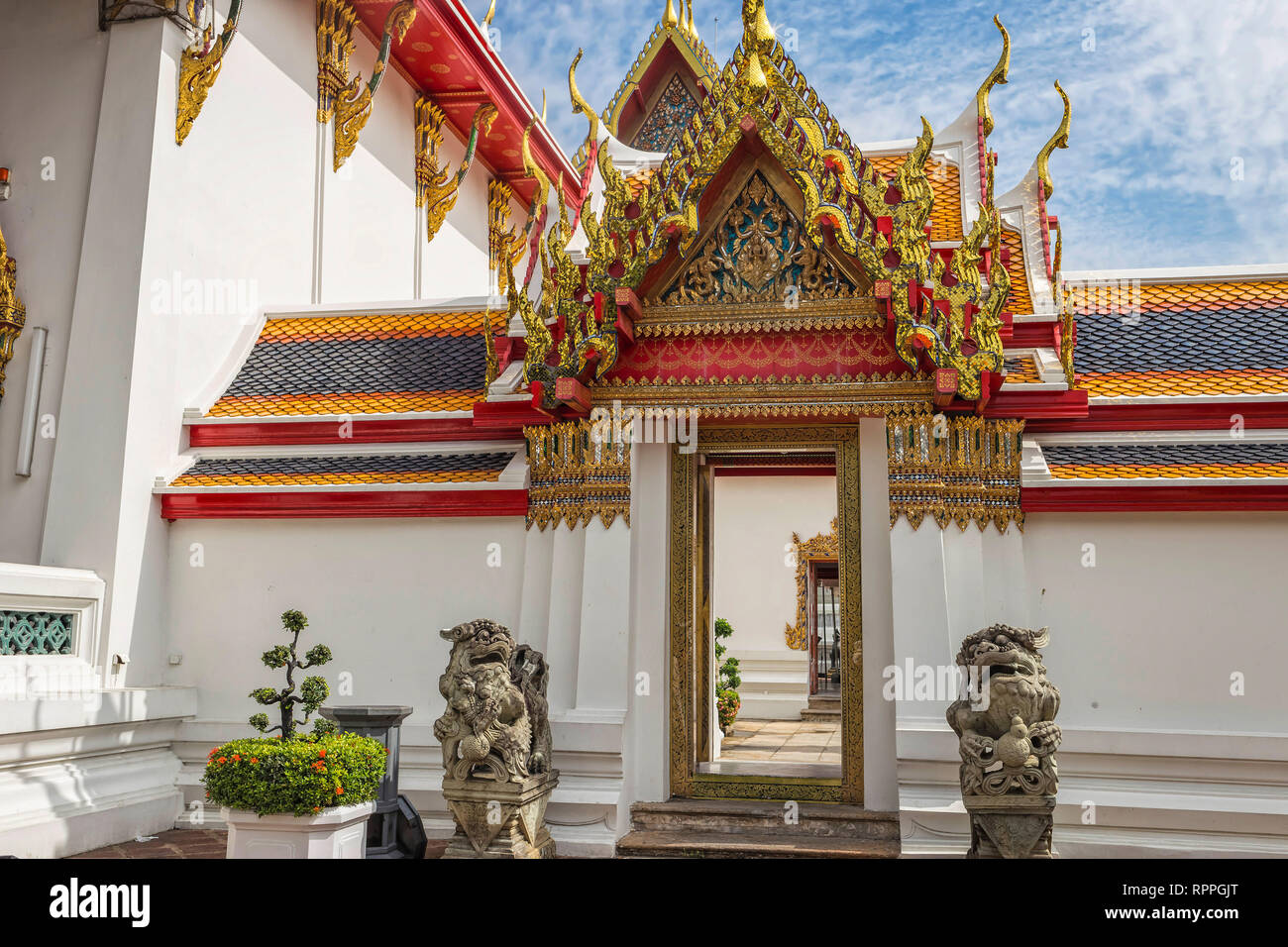 Wat Pho è il bellissimo tempio a Bangkok, in Thailandia. Foto Stock