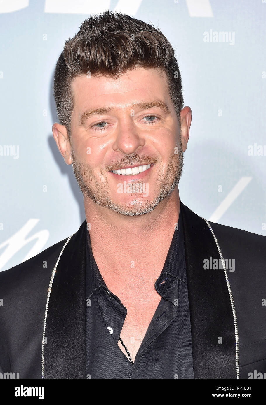 LOS ANGELES, CA - 21 febbraio: Robin Thicke arriva a Hollywood per la scienza Gala a residenza privata su Febbraio 21, 2019 a Los Angeles, Califo Foto Stock