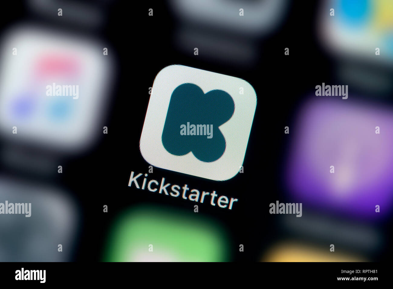 Una inquadratura ravvicinata del Kickstarter Icona app, come si vede sullo schermo di un telefono intelligente (solo uso editoriale) Foto Stock