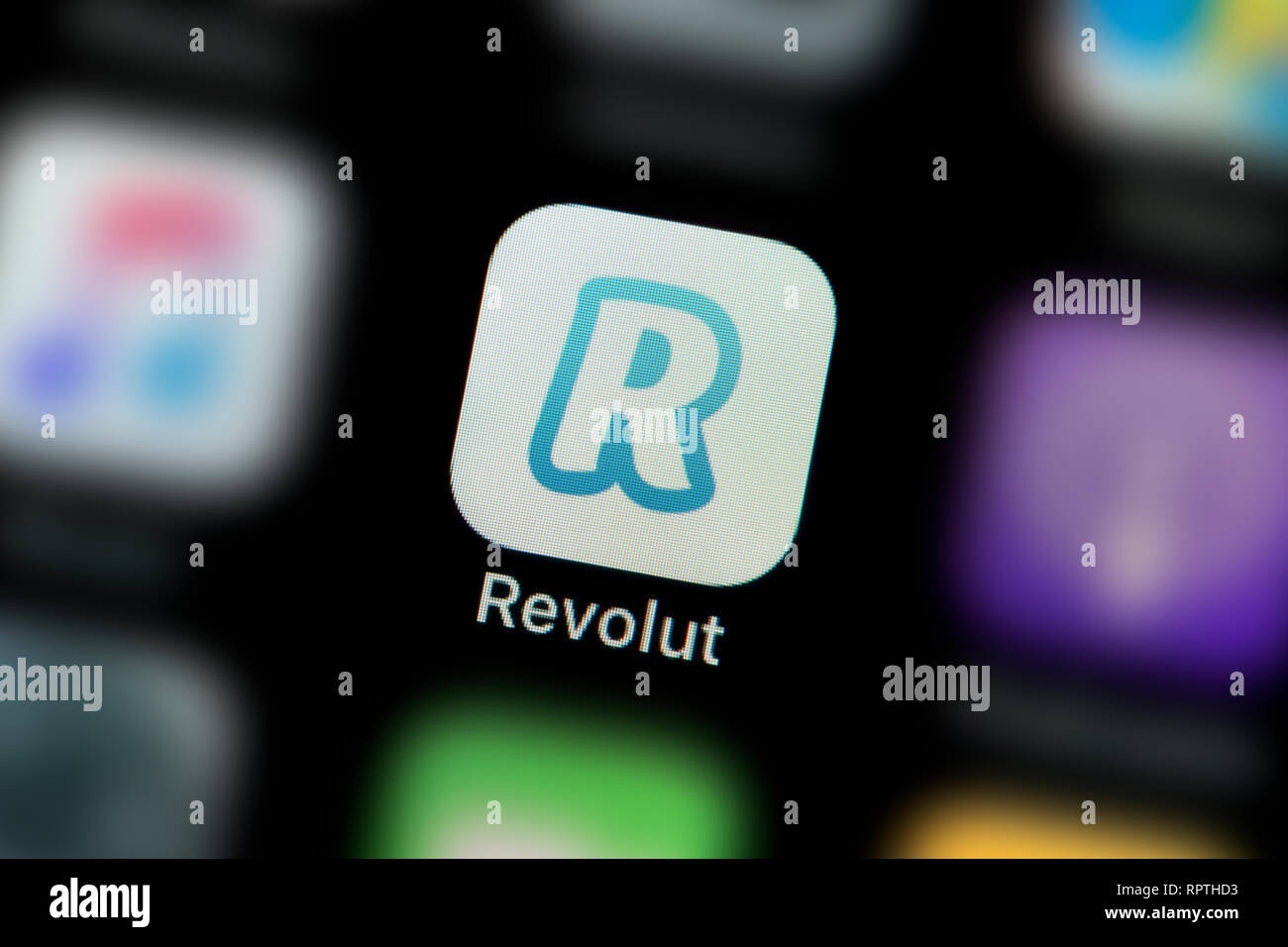 Una inquadratura ravvicinata del Revolut Icona app, come si vede sullo schermo di un telefono intelligente (solo uso editoriale) Foto Stock