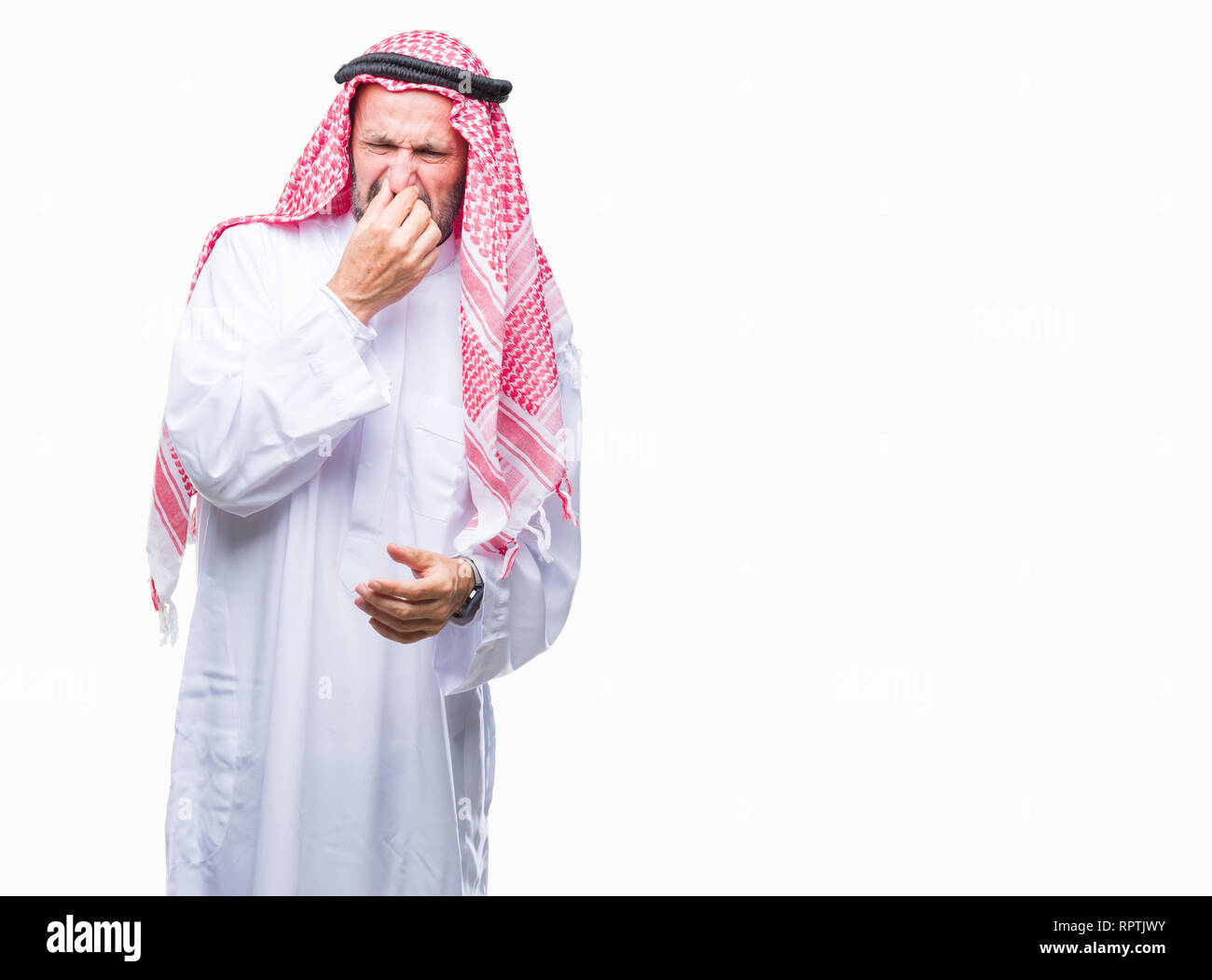 L'uomo indossando il tradizionale copricapo arabo sorridente Foto stock -  Alamy