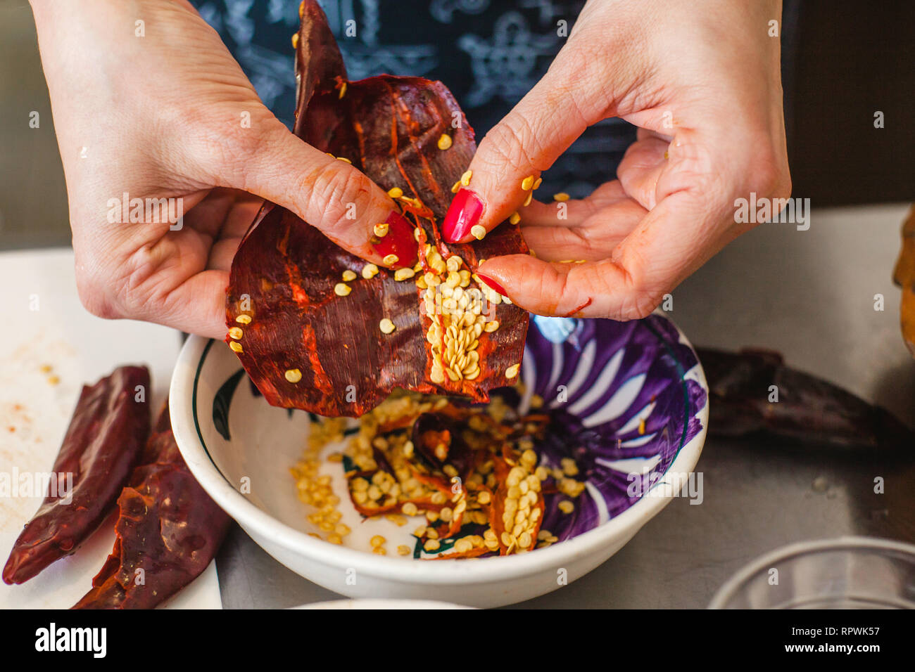 La cottura chile ancho, messicano essiccato peperoncino semi Foto Stock