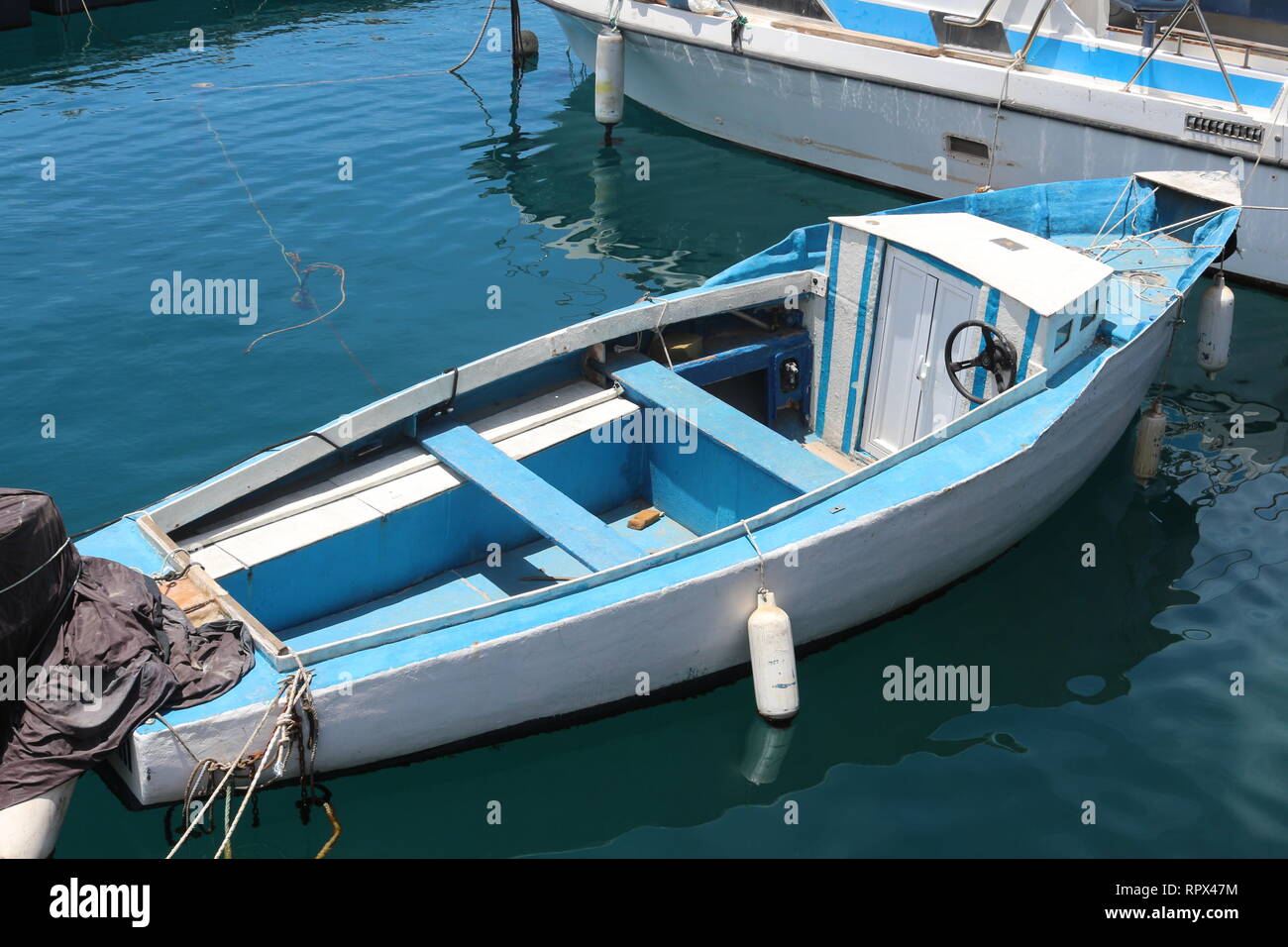 Porta in barca Foto Stock