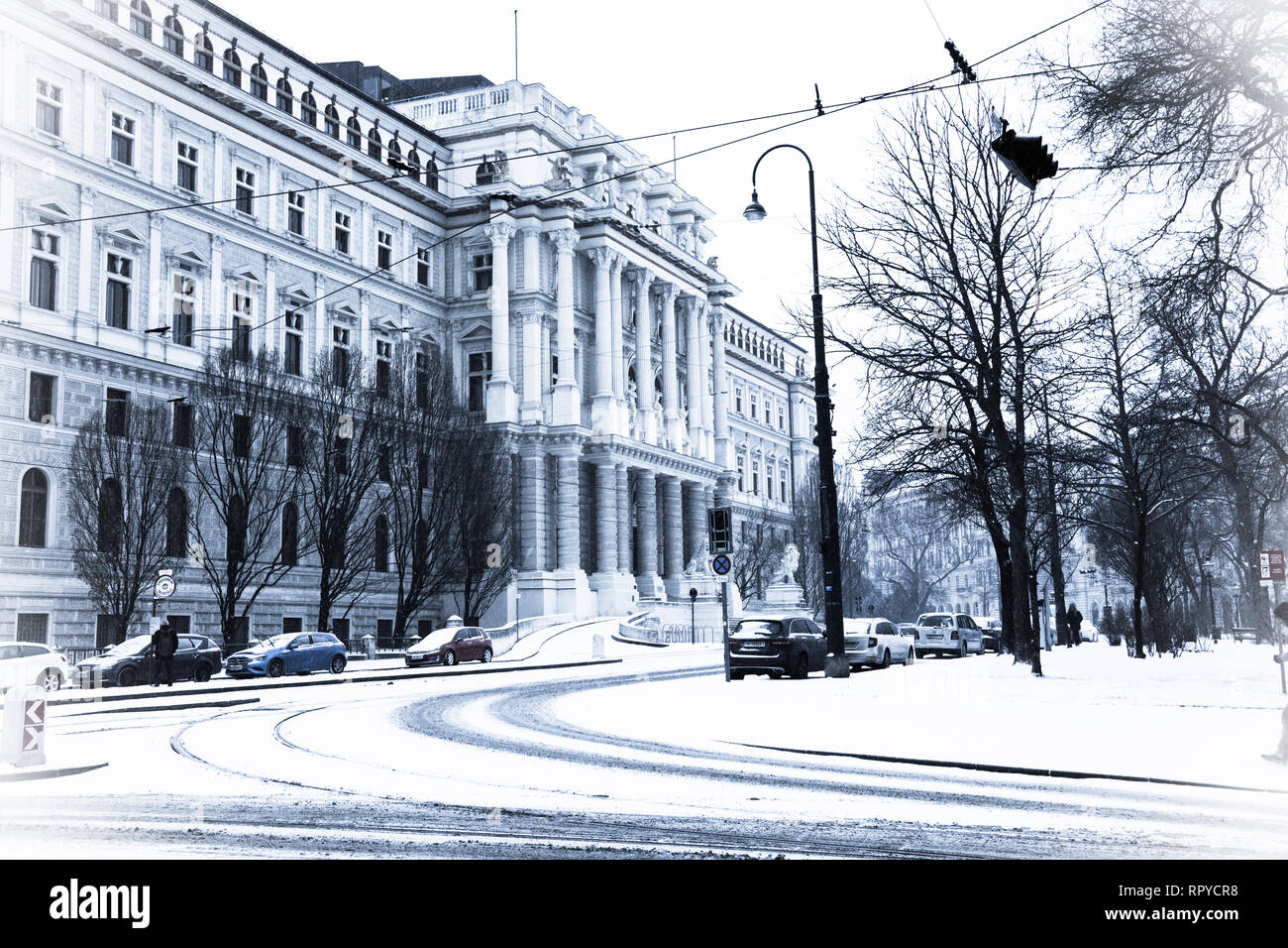La congelati strade in inverno a Vienna Foto Stock