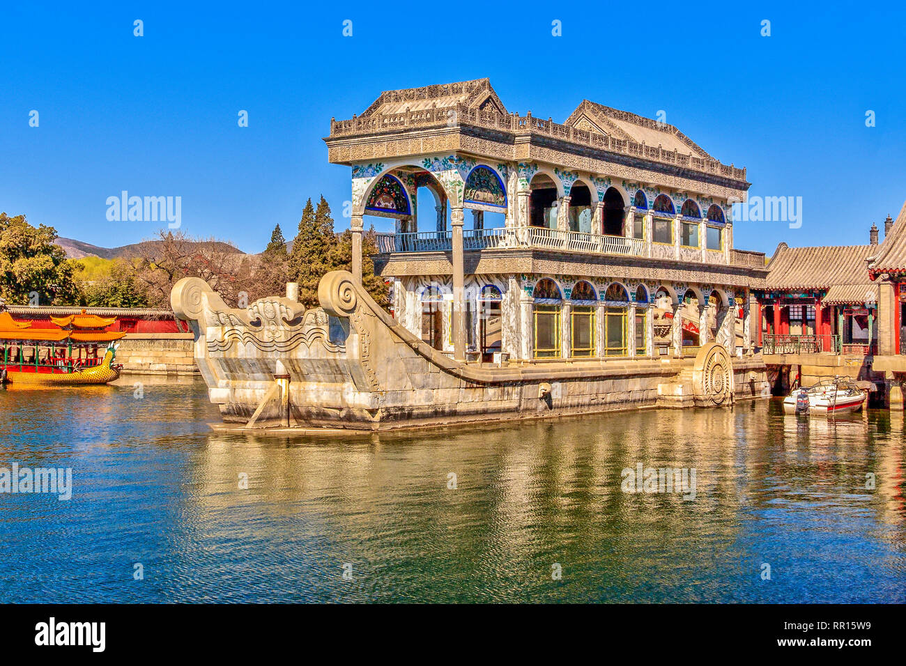 Cina Pechino la barca di marmo presso il Palazzo Estivo Foto Stock