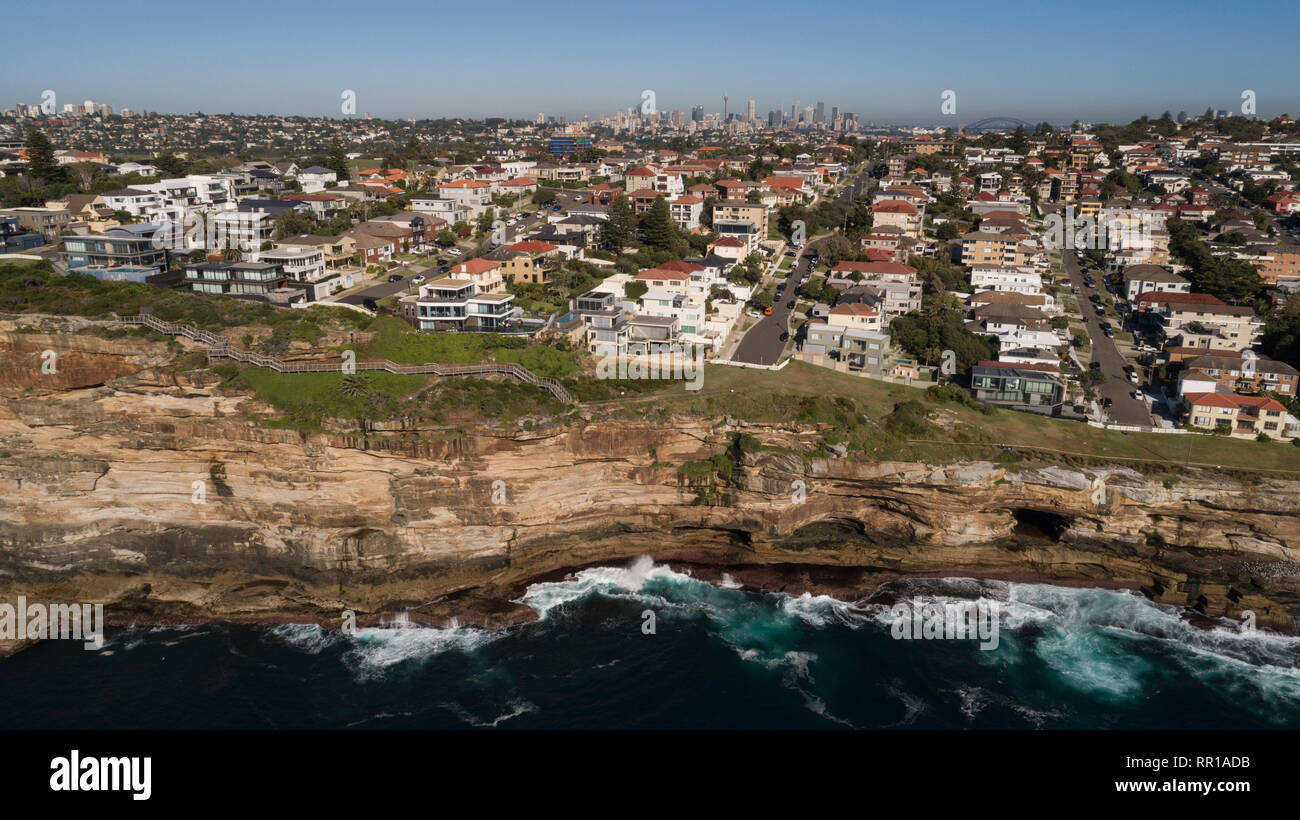 Vista aerea di alloggiamento e immobiliare nella periferia orientale di Sydney. Foto Stock