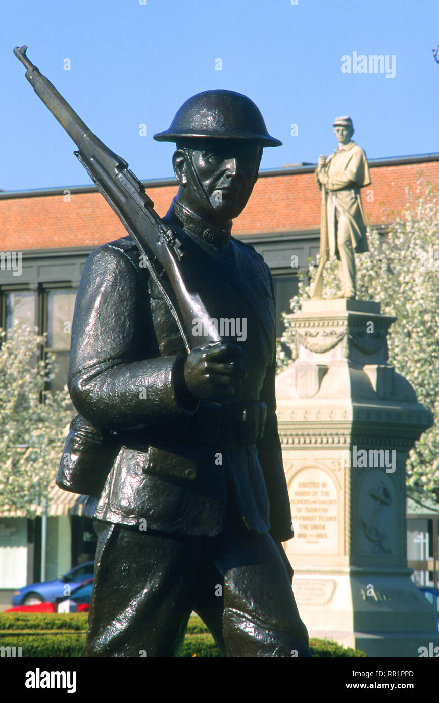 Una guerra mondiale 1 statua commemorativa di un doughboy su Taunton verde, Massachusetts, STATI UNITI D'AMERICA Foto Stock