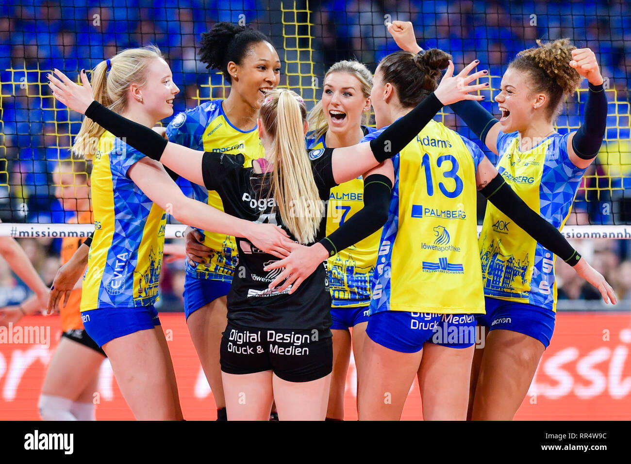 Mannheim, Germania. 24 Febbraio, 2019. La pallavolo, donne DVV Cup