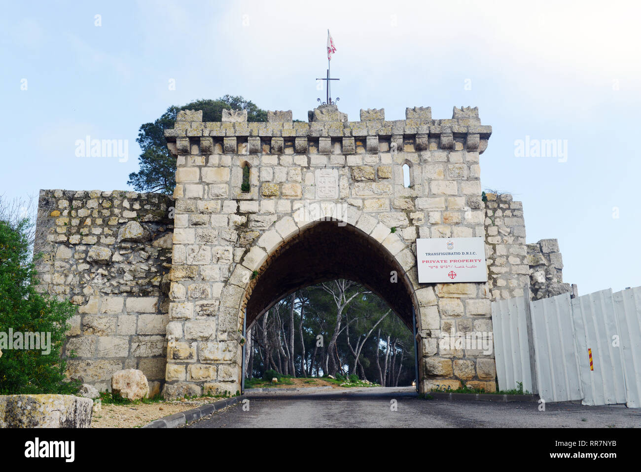 La Chiesa della Trasfigurazione è una chiesa Francescana situata sul Monte Tabor in Israele. Foto Stock