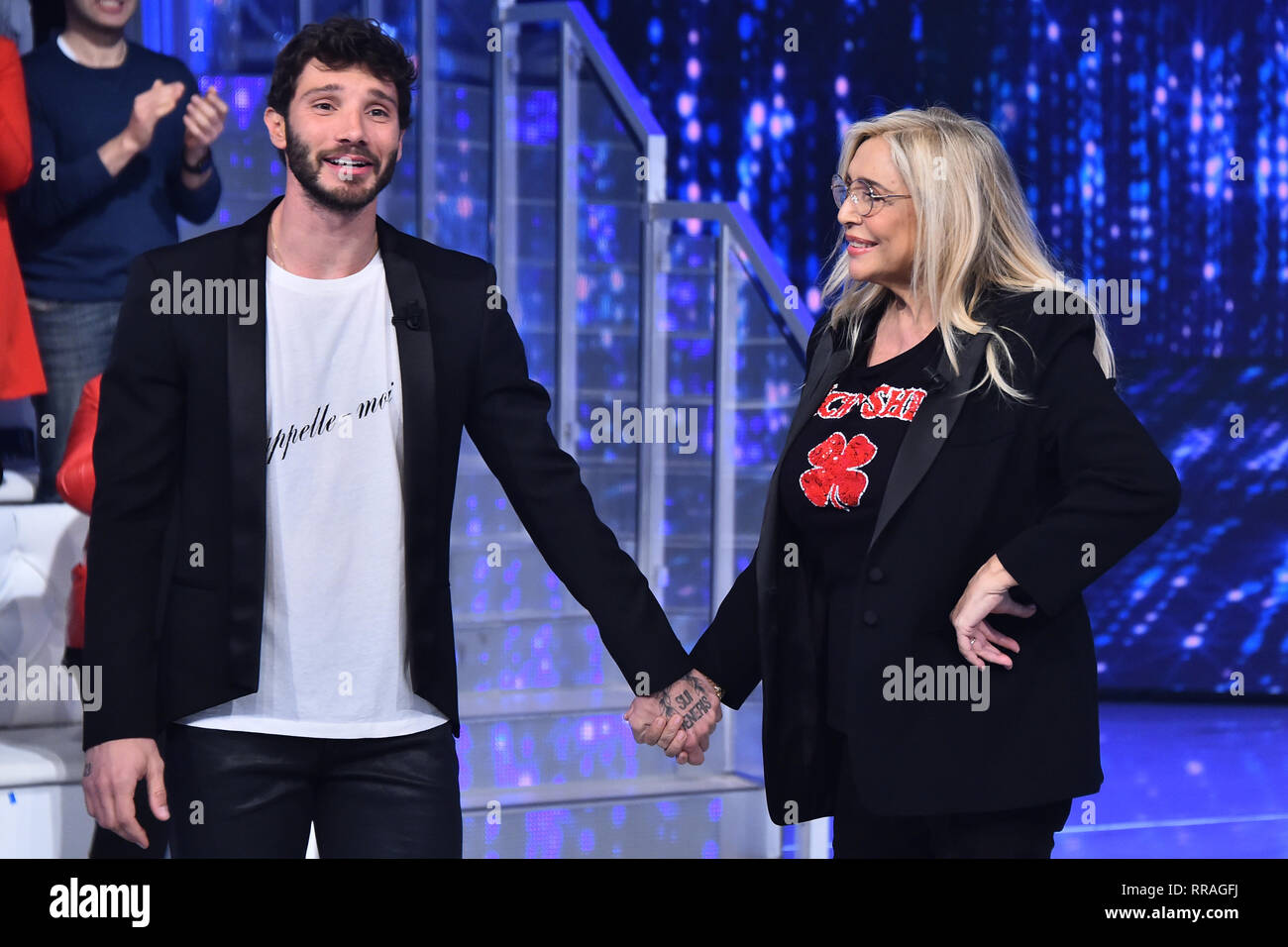 Roma, Italia. Il 25 febbraio, 2019. Studi Rai Fabrizio Frizzi trasmissione Domenica In Roma, Italia - 24 Feb 2019 nella foto Mara Venier e Stefano De Martino fotografo Ph01 Credit: Indipendente Agenzia fotografica/Alamy Live News Foto Stock