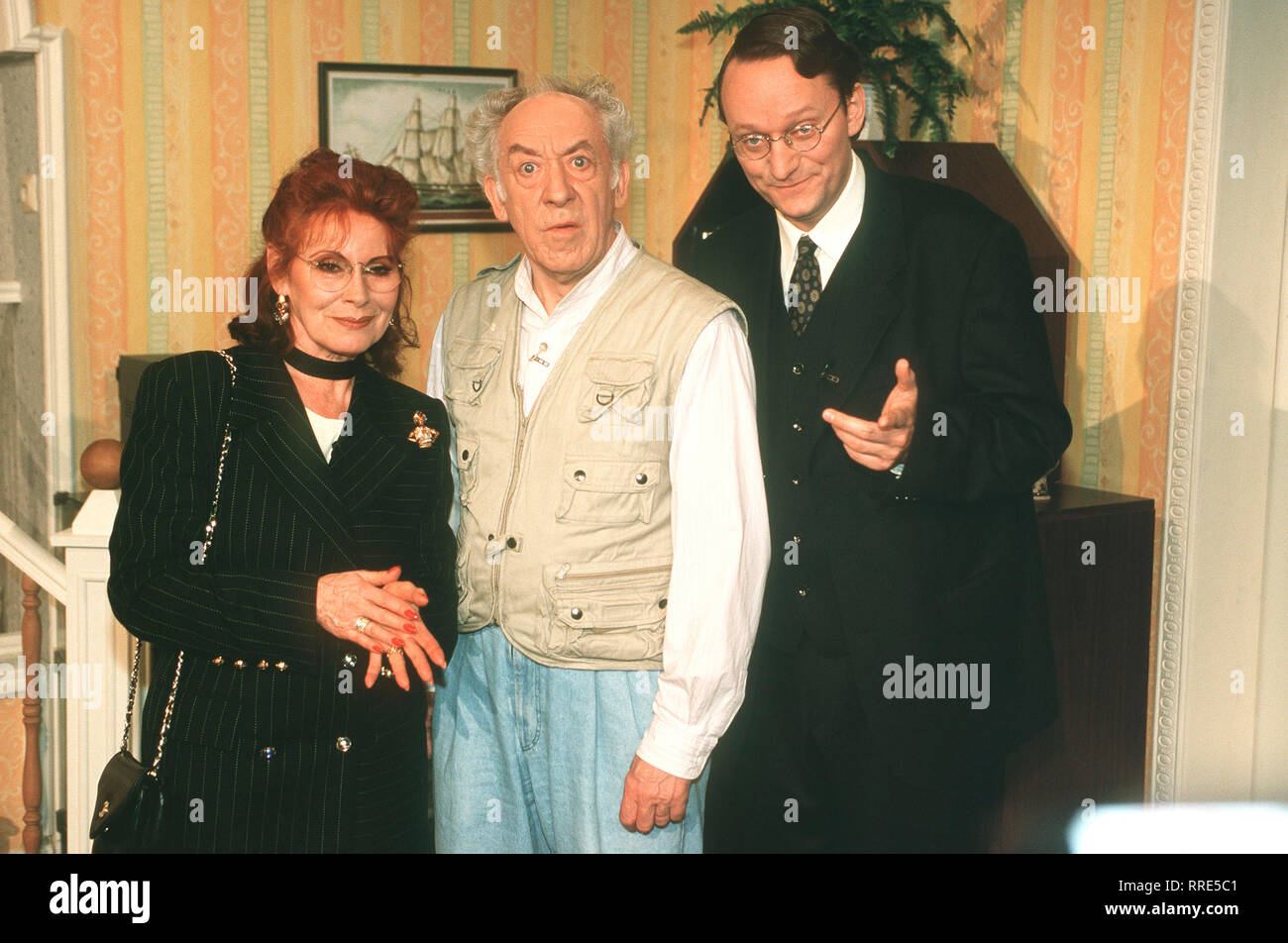 ZEBRALLA / Der Vertrag / il dottor Rosenzweig (EVELYN GRESSMANN), Jürgen (DIETER HALLERVORDEN), Ingo (FRANK LÜDECKE). / VORRAT / , / DFAvertrag2.2 Überschrift: ZEBRALLA / BRD 2000 Foto Stock