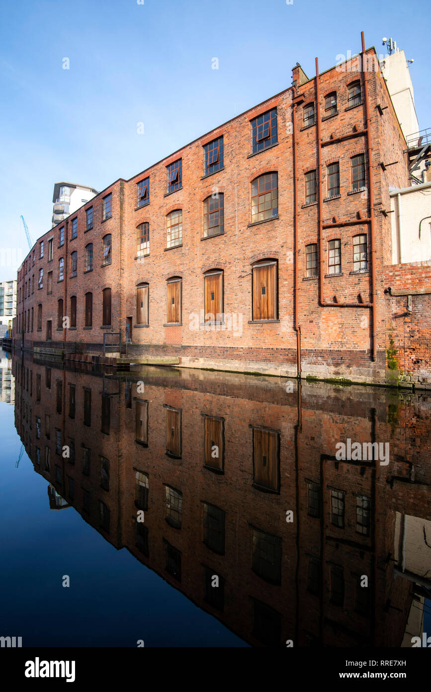 Magazzini dal canale nella città di Nottingham, Nottinghamshire REGNO UNITO Inghilterra Foto Stock