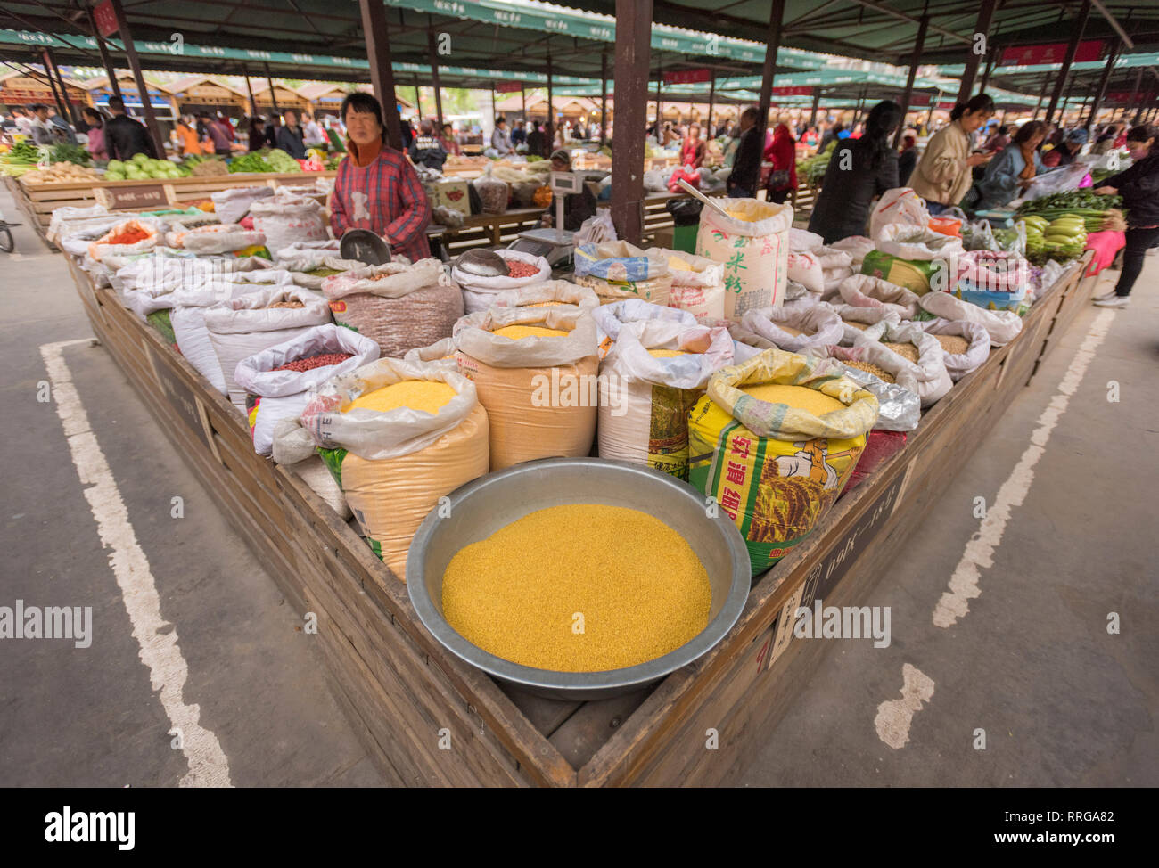 Mercato, Hancheng, Provincia di Shaanxi, Cina e Asia Foto Stock