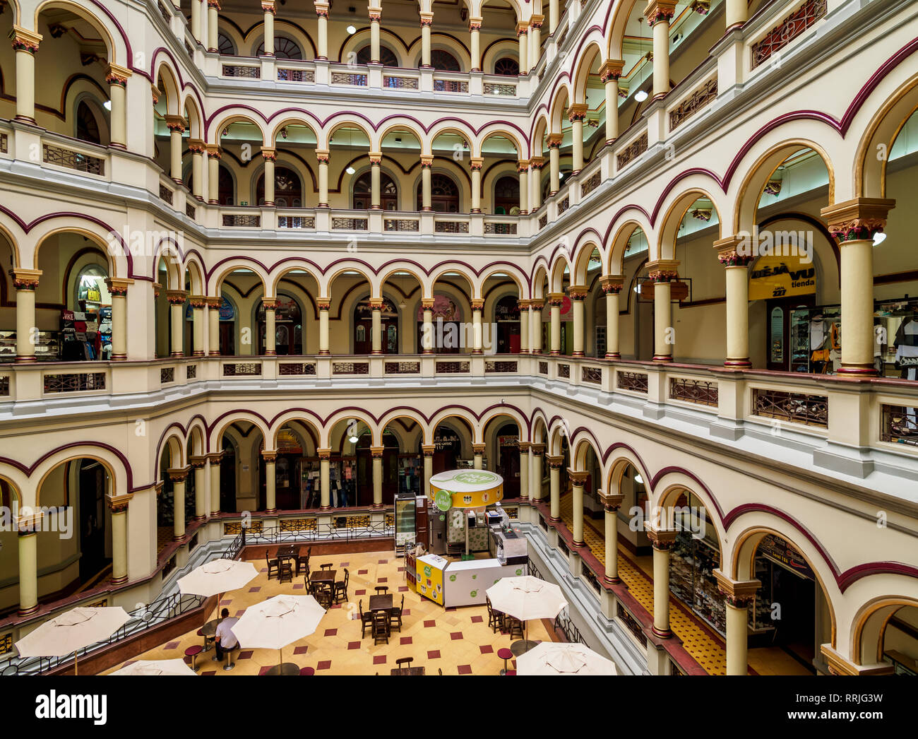 Il palazzo nazionale Mall, interno, Medellin, dipartimento di Antioquia, Colombia, Sud America Foto Stock