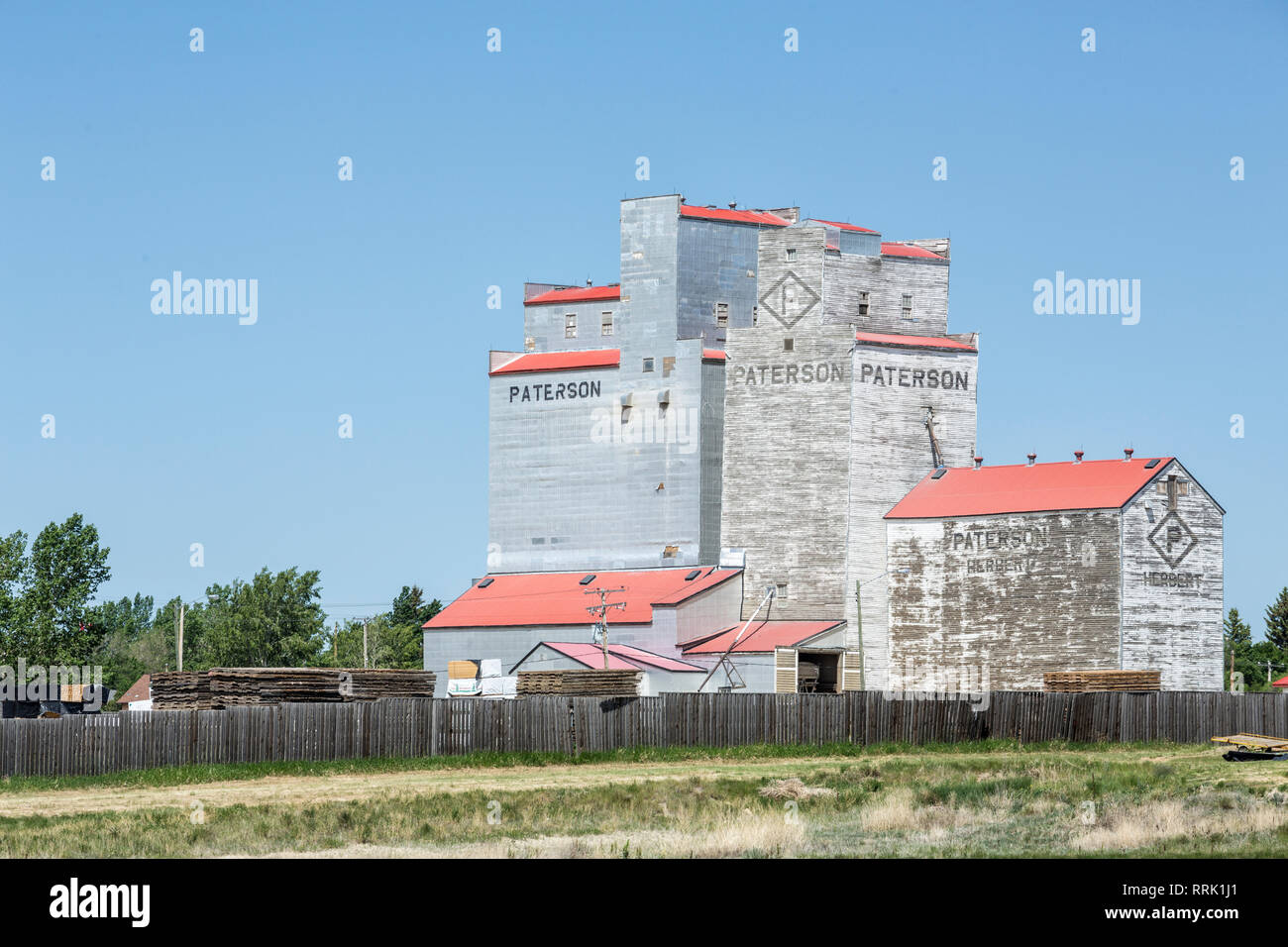 Elevatori delle granaglie, Herbert, Saskatchewan, Canada Foto Stock