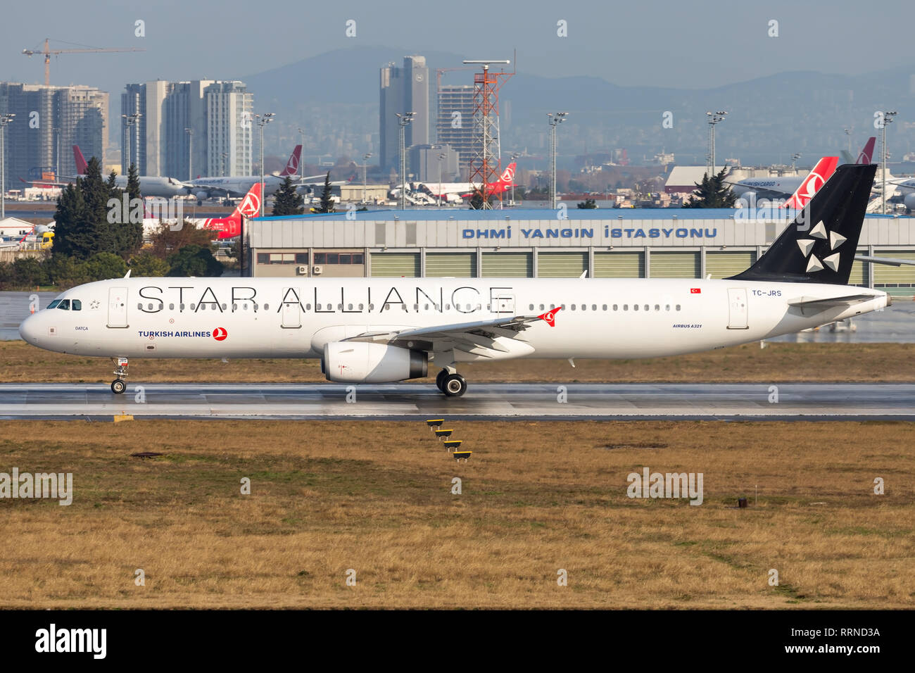 Istanbul/Turchia, 12 Febbraio 2019: Airbus A321 da Tk a Istanbul nuovo aeroporto (ISL/LFTM) che sarà presto aperto e sostituisce l'aeroporto Atatürk (IST/LBT Foto Stock