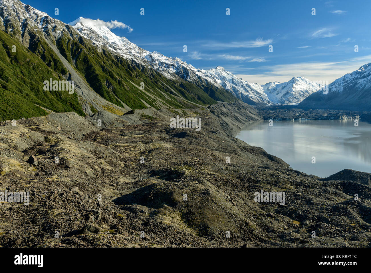 Oceania Nuova Zelanda Aotearoa, Isola del Sud, il Parco nazionale di Mount Cook, Tasman Lago e Monte Cook Foto Stock