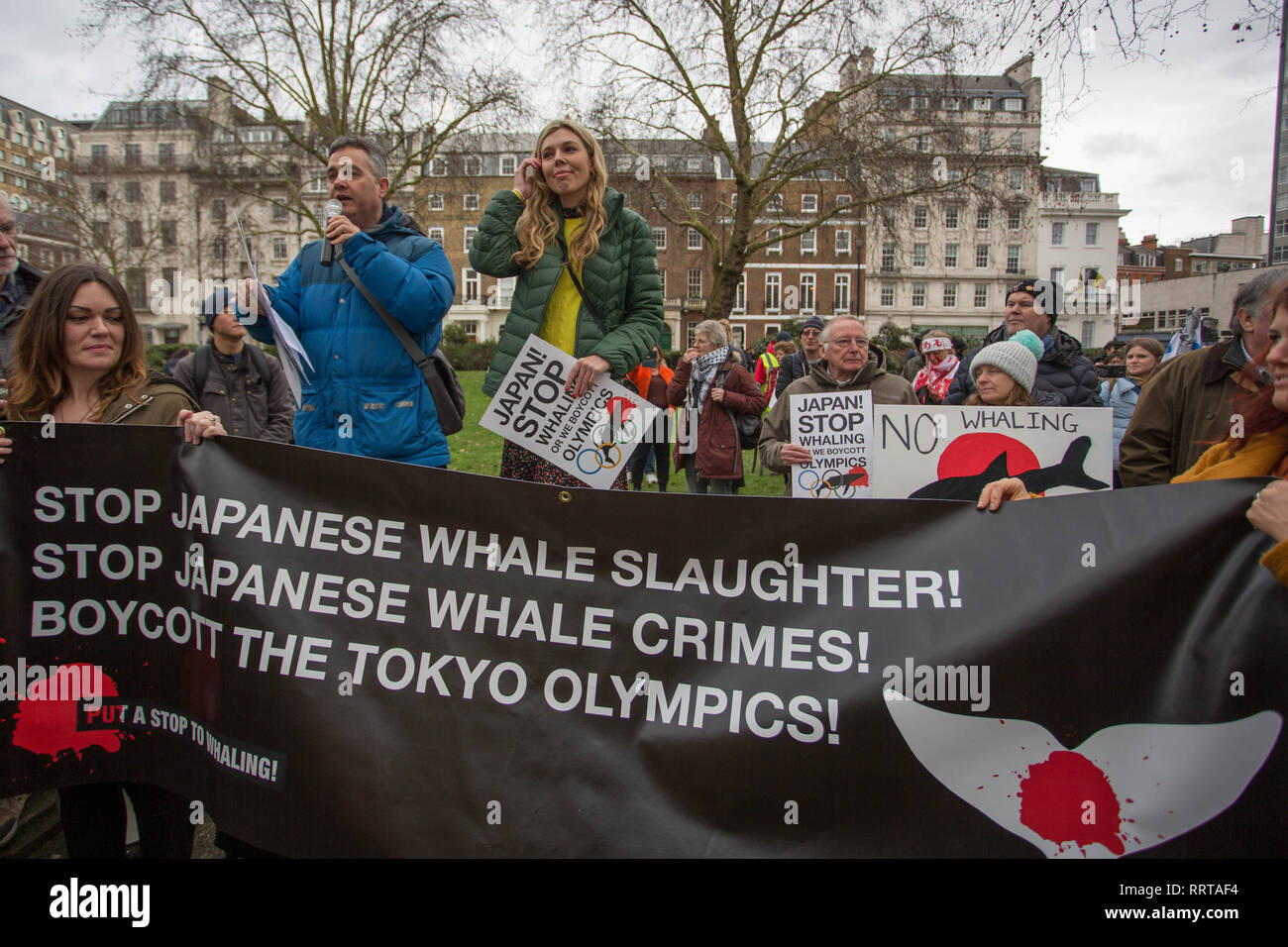 N. di caccia alle balene marzo all'Ambasciata giapponese, protesta contro laccati. decisione di ritirarsi dalla Commissione baleniera internazionale (IWC) e riprendere la caccia alle balene a fini commerciali. Dotato di: Carrie Symonds dove: Londra, Regno Unito quando: 26 Gen 2019 Credit: Wheatley/WENN Foto Stock