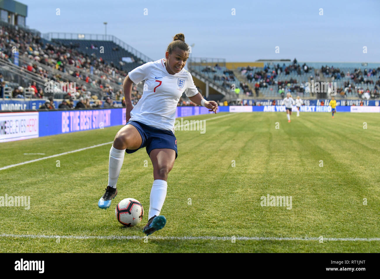 Nikita Parris di Inghilterra calcio femminile in un 2019 world cup friendly - Nikita Parris nel SheBelieves Cup con l'INGHILTERRA PER DONNA nazionale di calcio contro il Brasile per donna nazionale di calcio. Donne professionali calciatori sul campo - donne professionali i giocatori di calcio - Credit: Don Mennig/Alamy Live News Foto Stock