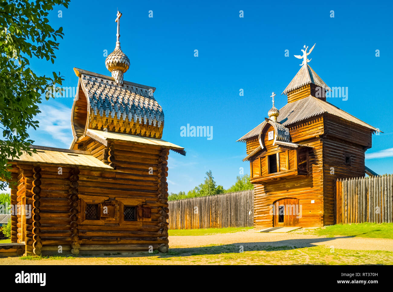 Taltsy è un patrimonio architettonico e museo etnografico del Siberiano architettura in legno. Foto Stock