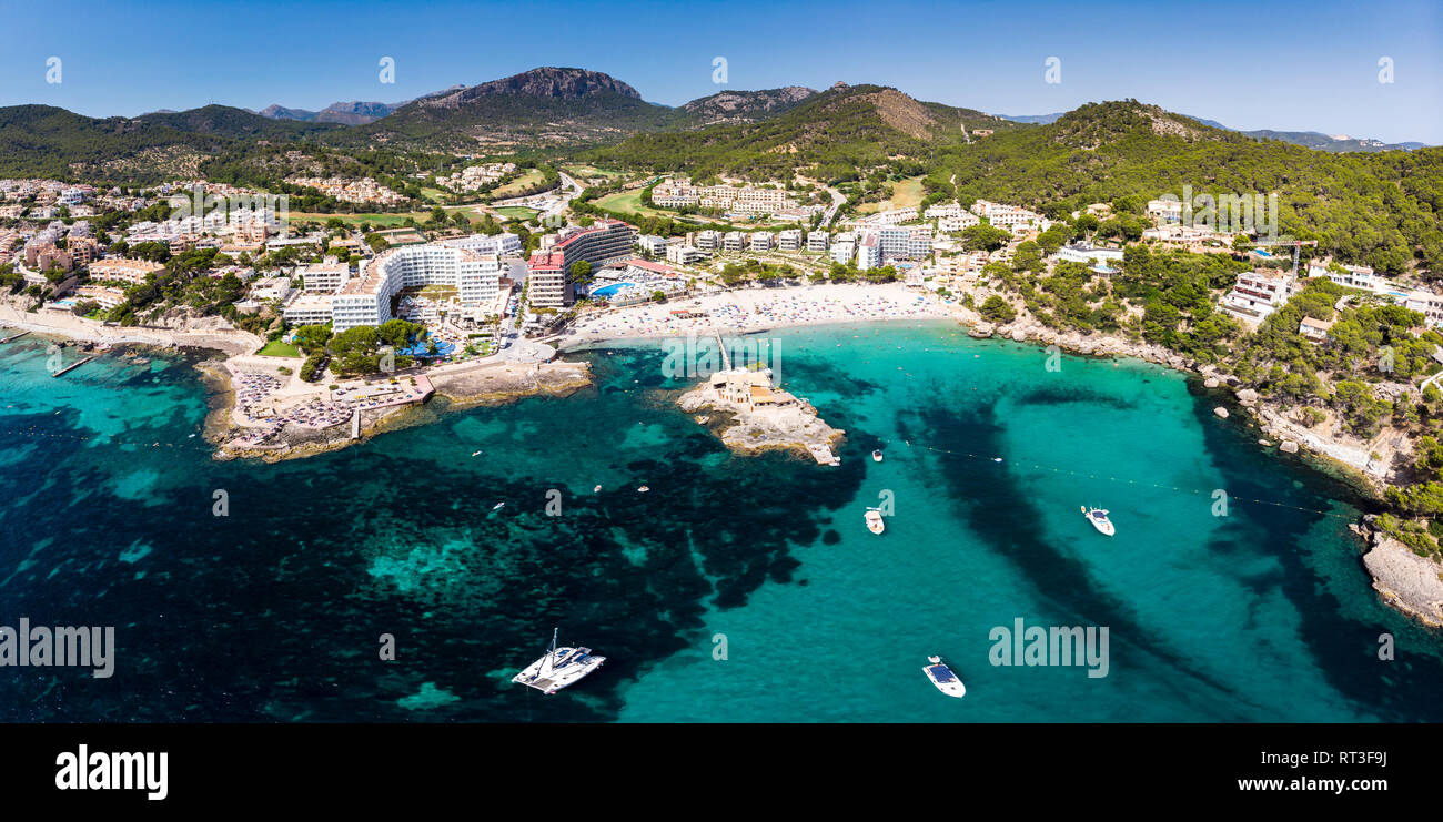 Spagna, Baleares, Mallorce, regione di Calvia, Costa de la Calma, vista aerea di Camp de Mar Foto Stock