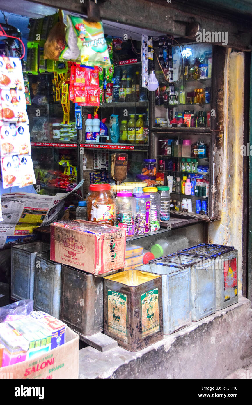 Il negozio generale immagini e fotografie stock ad alta risoluzione Alamy