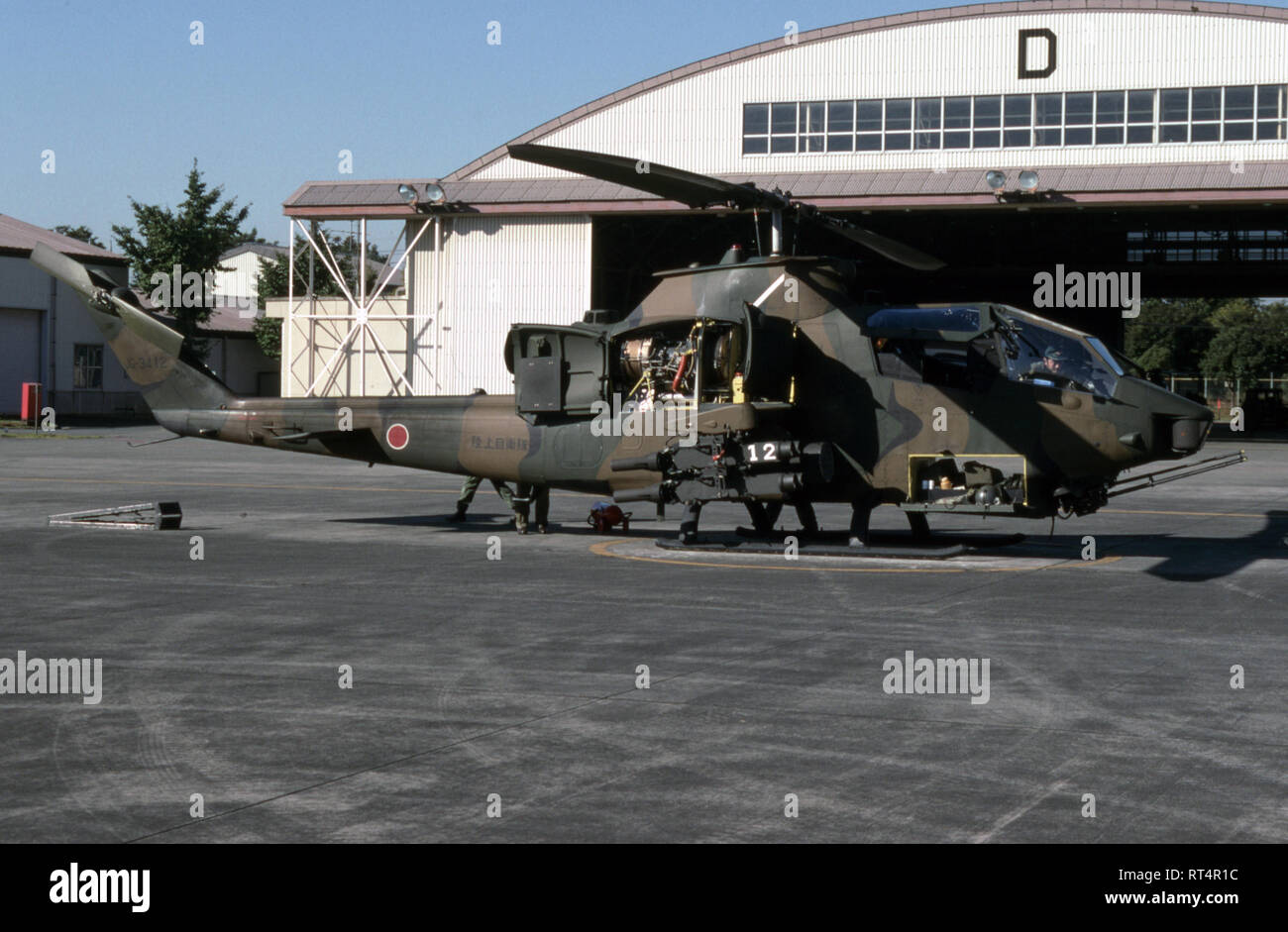Japanisches Heer JGSDF Kawasaki AH-1W Cobra Foto Stock
