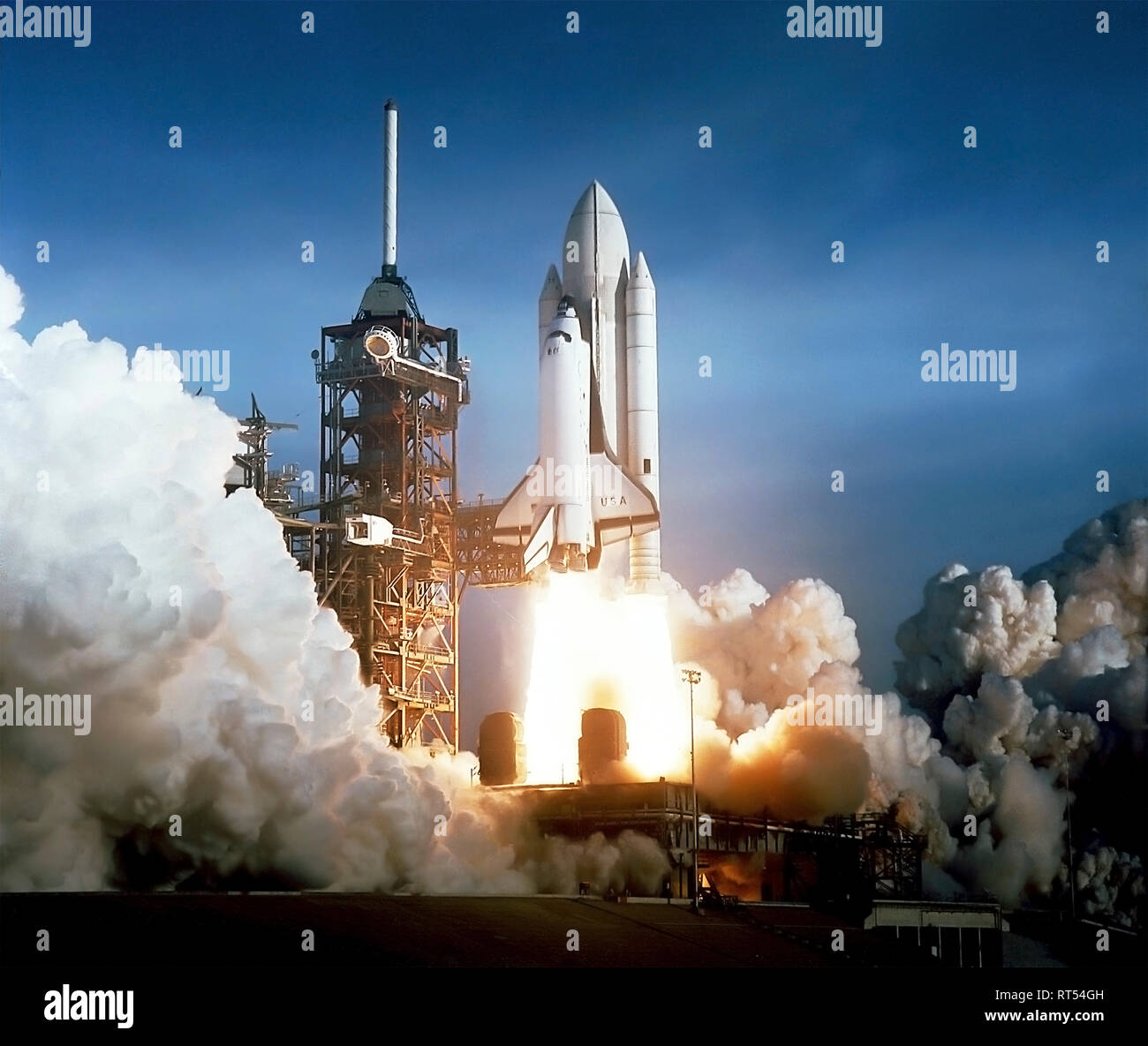 Il primo lancio della navetta spaziale Columbia il 12 aprile, 1981. Foto Stock