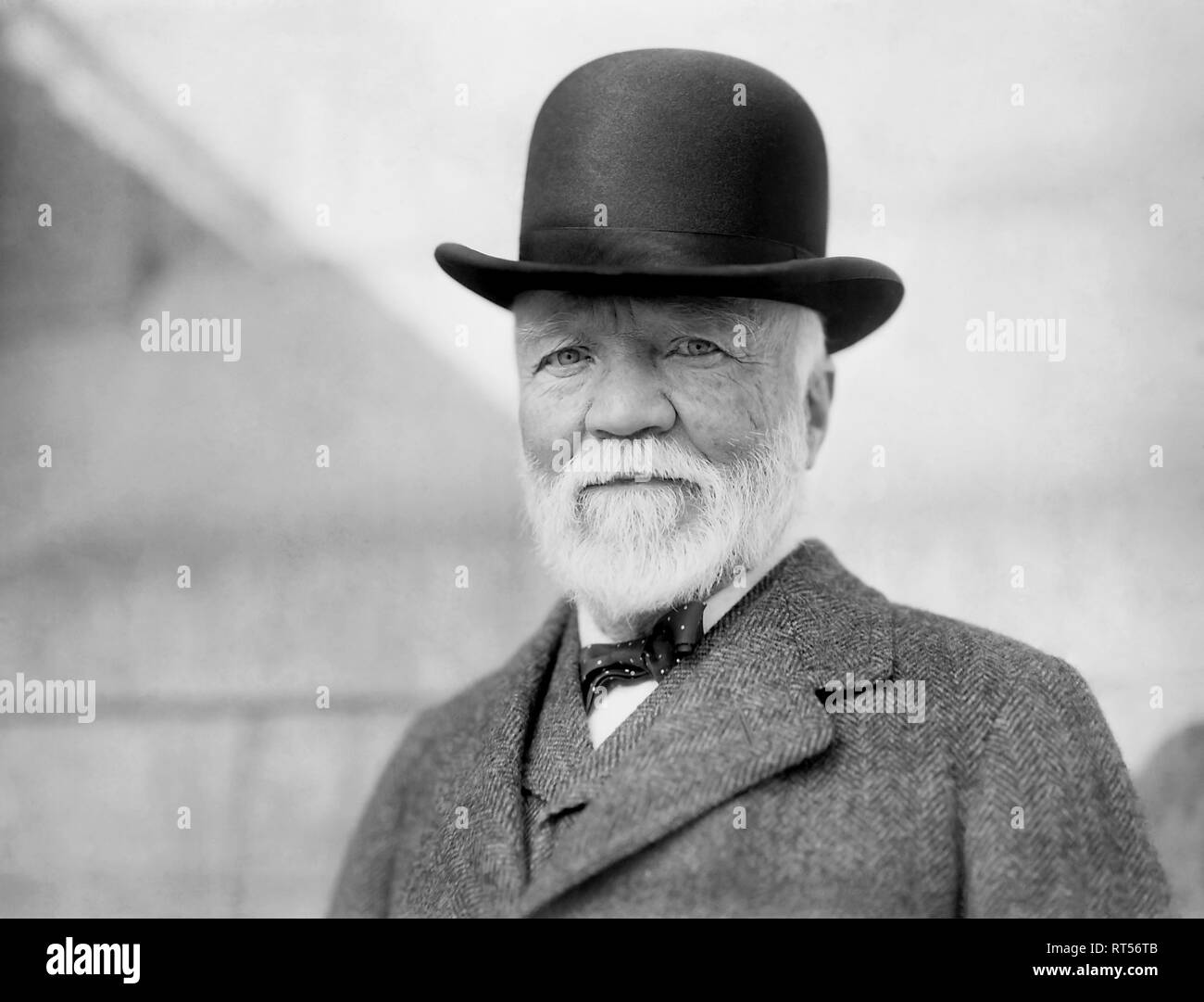 Ottobre 18, 1913 - Andrew Carnegie indossando un cappello bowler. Foto Stock