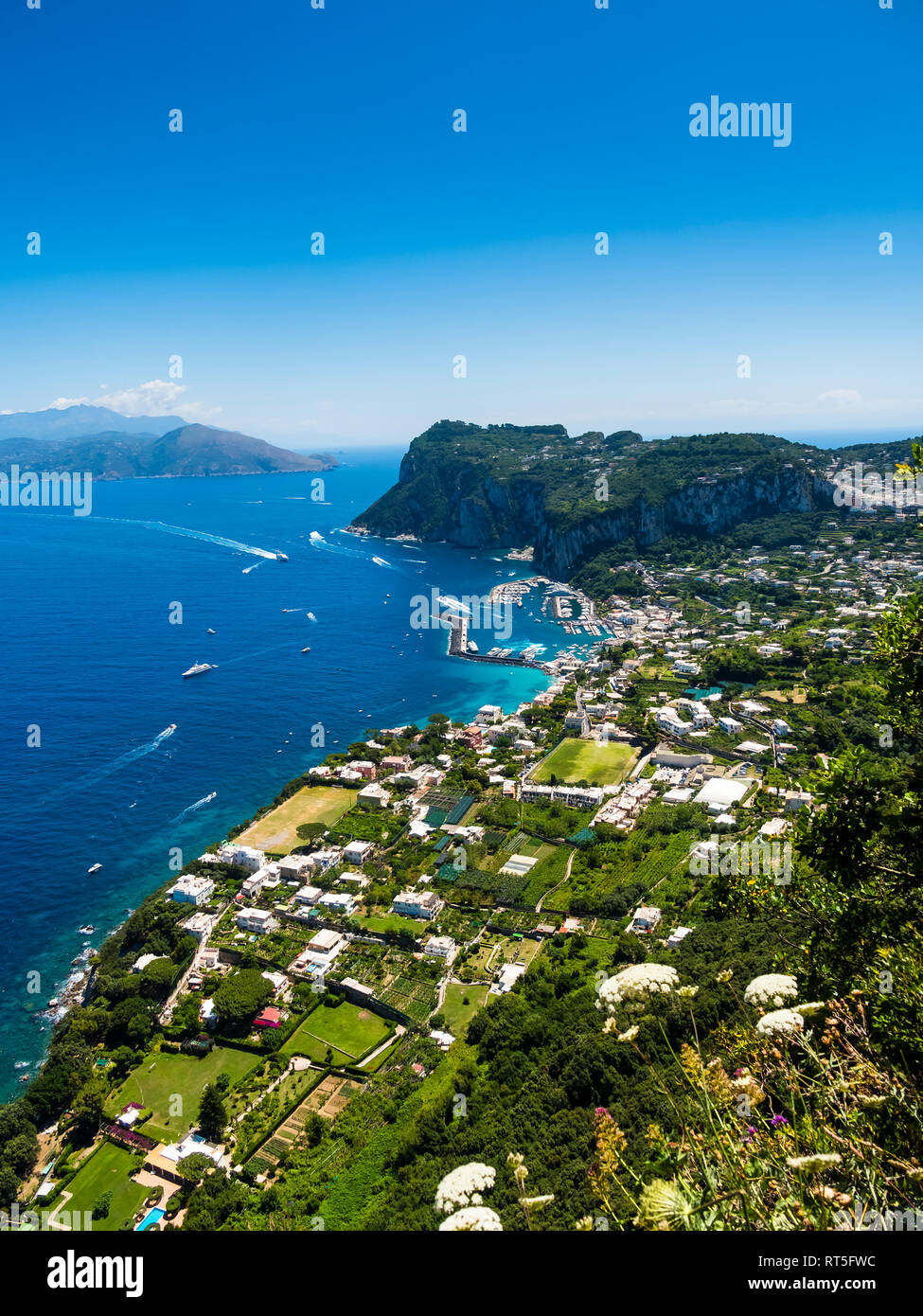 L'Italia, la Campania, il Golfo di Napoli, Vista di Capri Foto Stock
