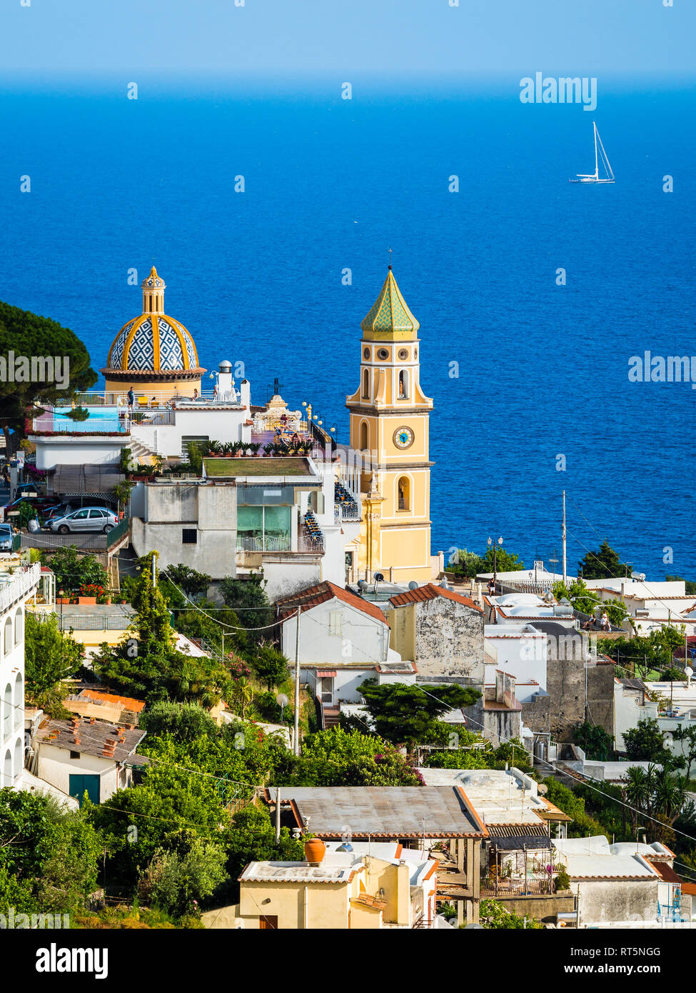 L'Italia, Campania, Costiera Amalfitana, la Penisola Sorrentina, Praiano, Parrocchia di San Gennaro Chiesa Foto Stock