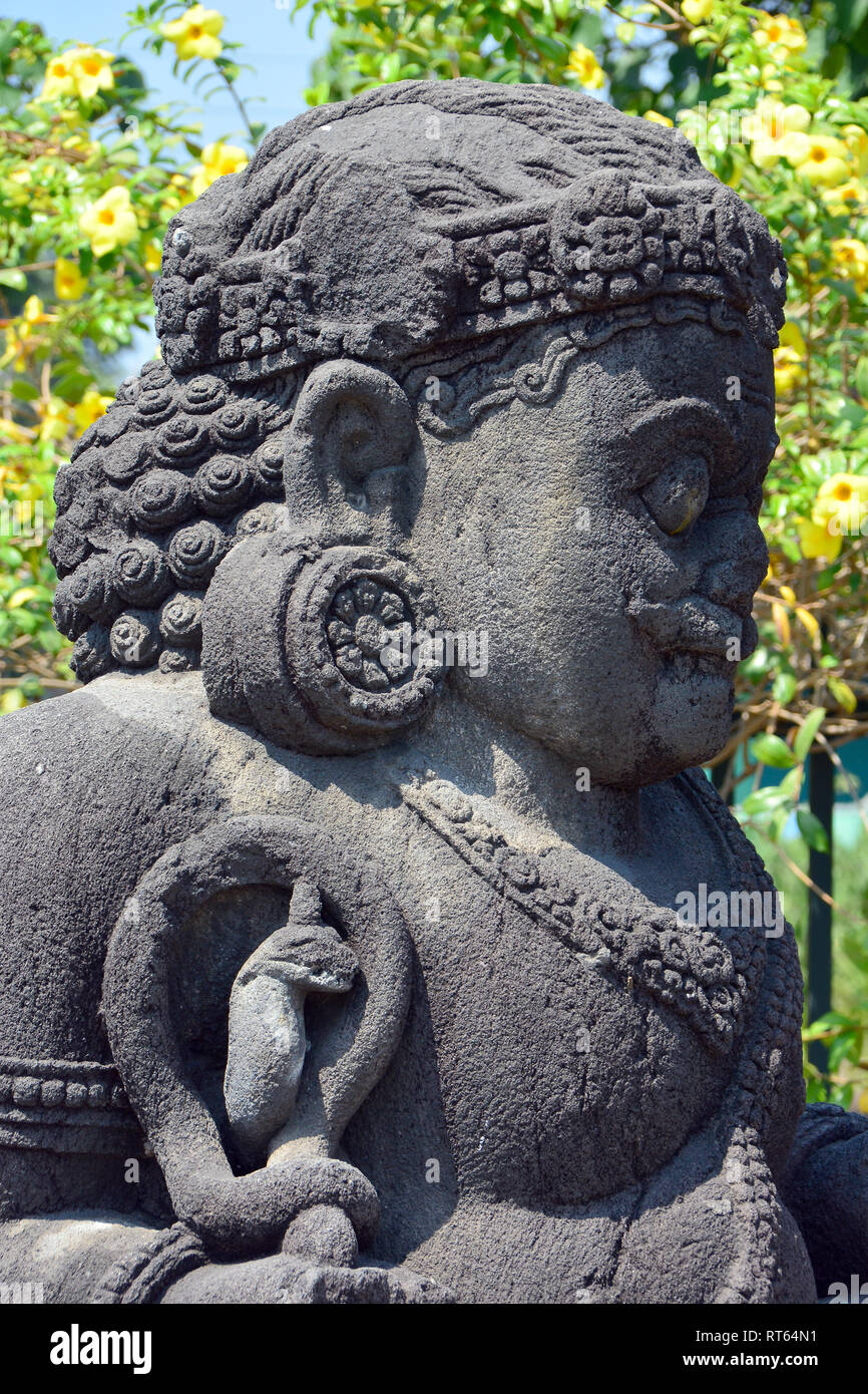 Il Candi Plaosan è uno dei templi buddisti si trova nel villaggio di Bugisan, Prambanan distretto, Klaten Regency, Giava centrale, Indonesia. Foto Stock