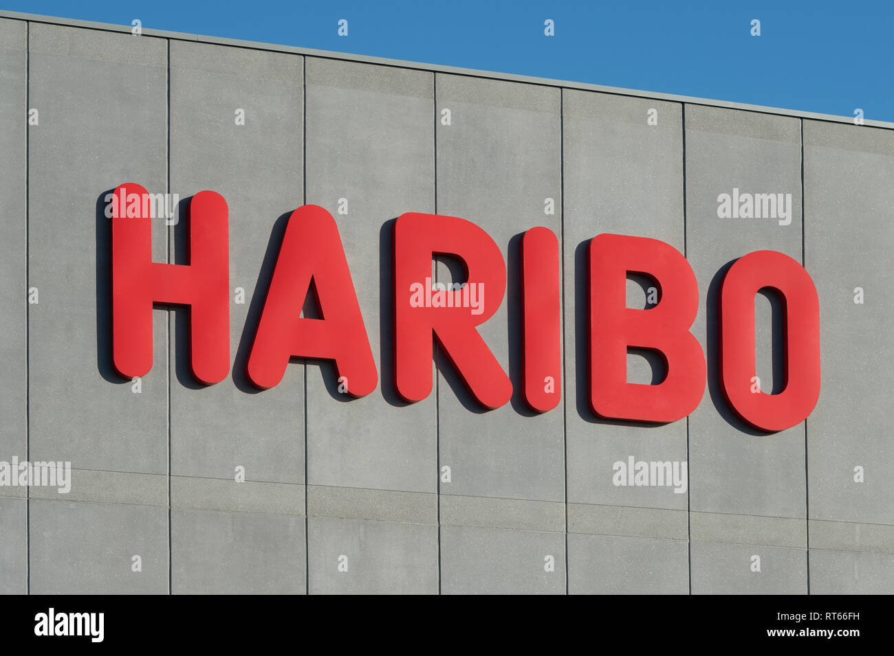 Haribo logo immagini e fotografie stock ad alta risoluzione - Alamy