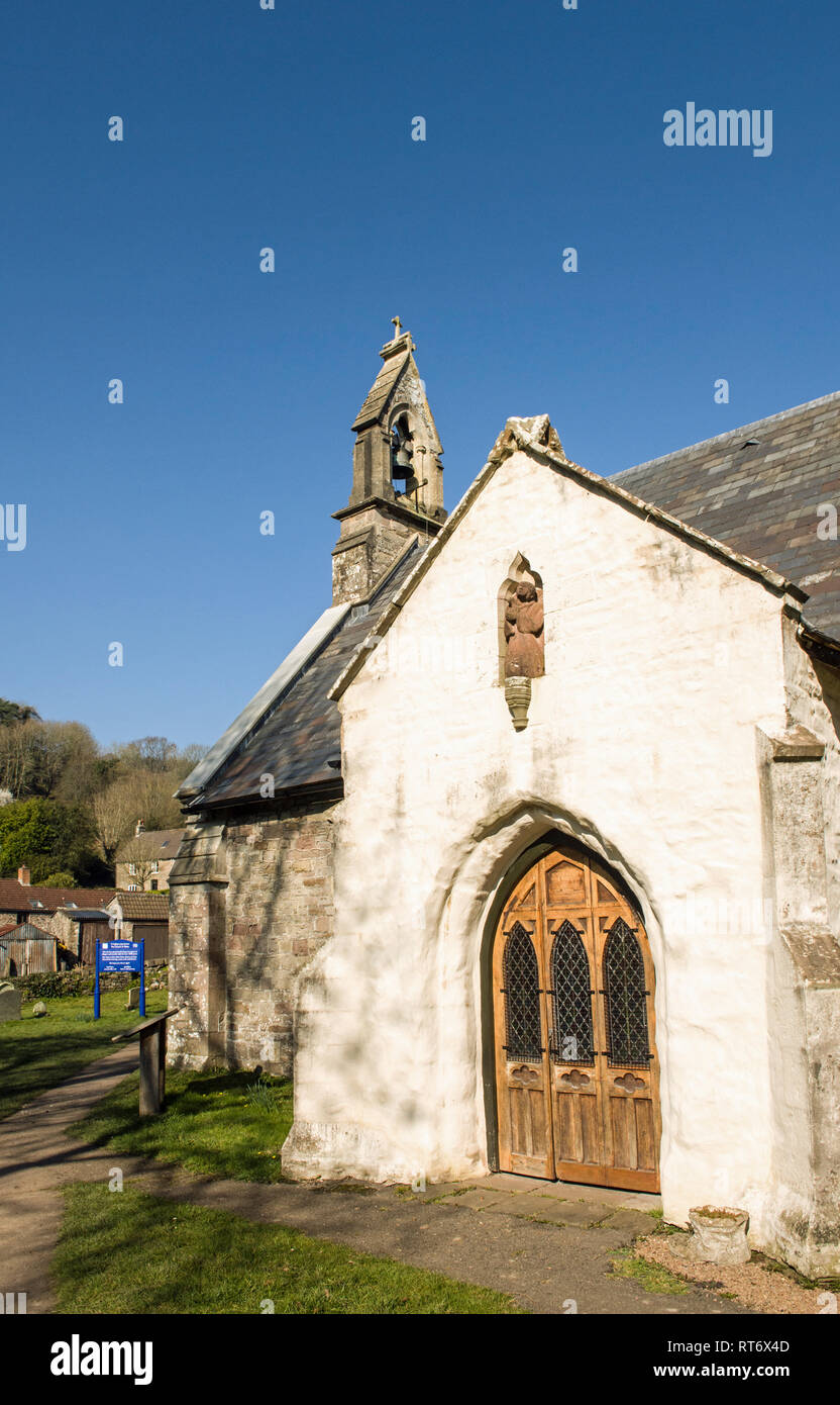 St Michaels Chiesa Tintern Parva nella valle del Wye Monmouthshire Foto Stock