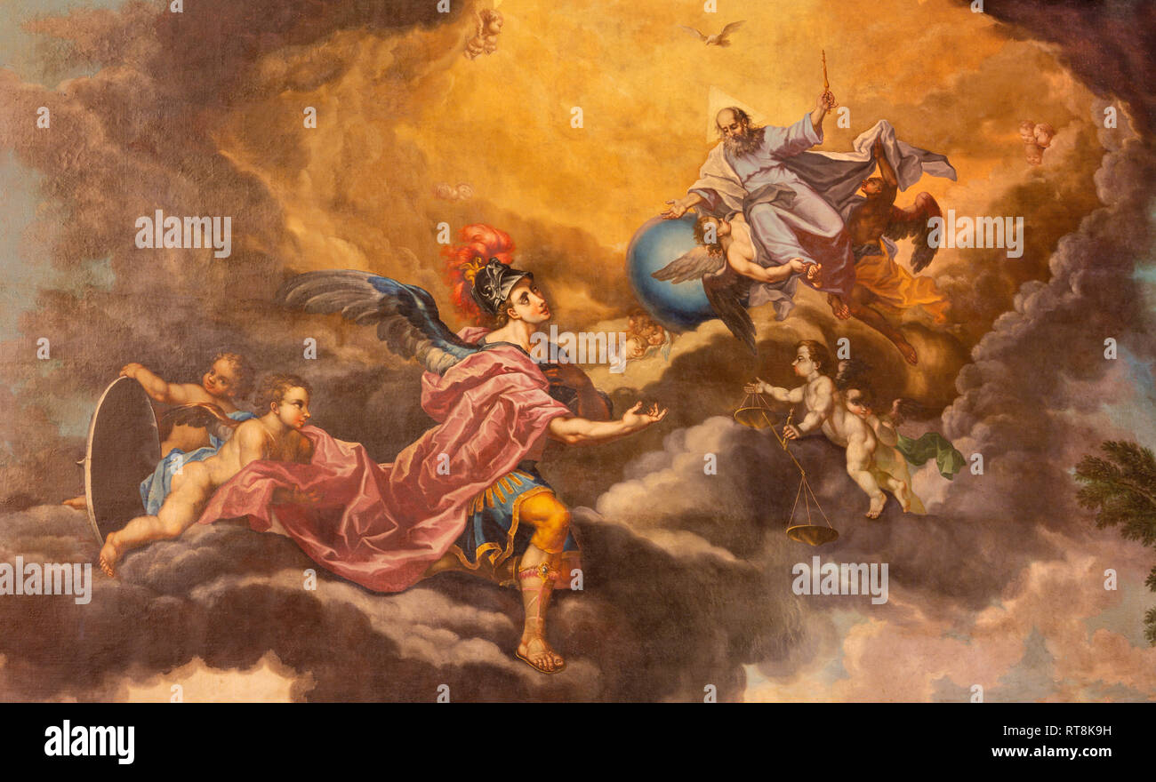 PALMA DE MALLORCA, Spagna - 27 gennaio 2019: La pittura di Dio Creatore e di San Michele Arcangelo nel presbiterio della chiesa di San Miguel da Juan Munt Foto Stock