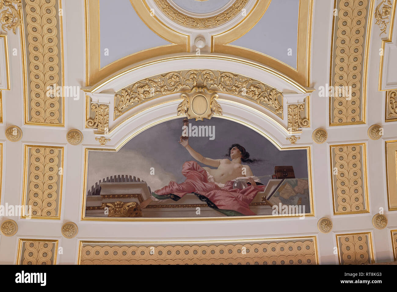 Il soffitto dipinto di La Salle des pas perdus nel palazzo federale della Svizzera a Berna, Svizzera Foto Stock