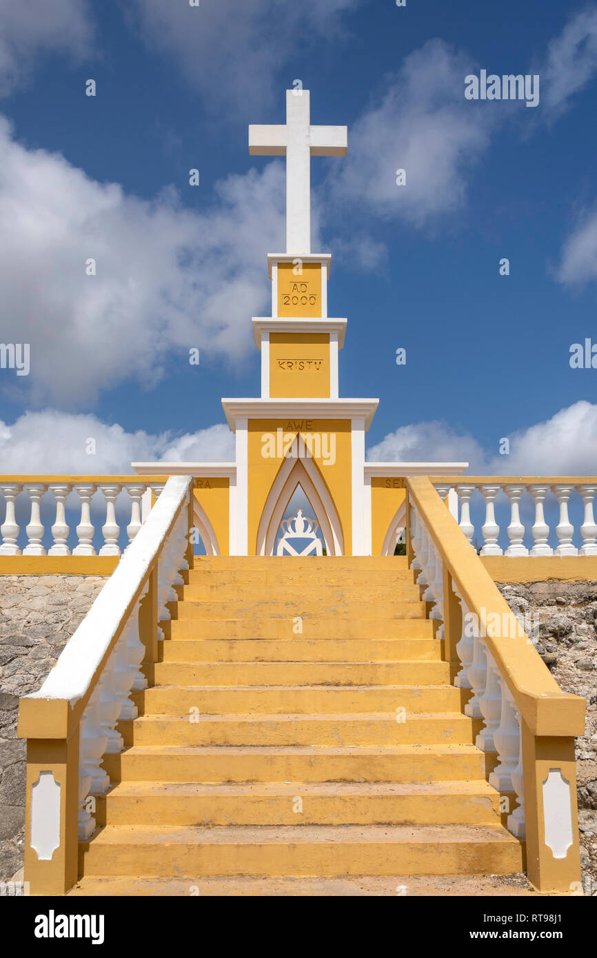 Millenium croce monumento a Seru Largu lookout, Kralendijk, Bonaire, ABC isole Antille sottovento, dei Caraibi Foto Stock