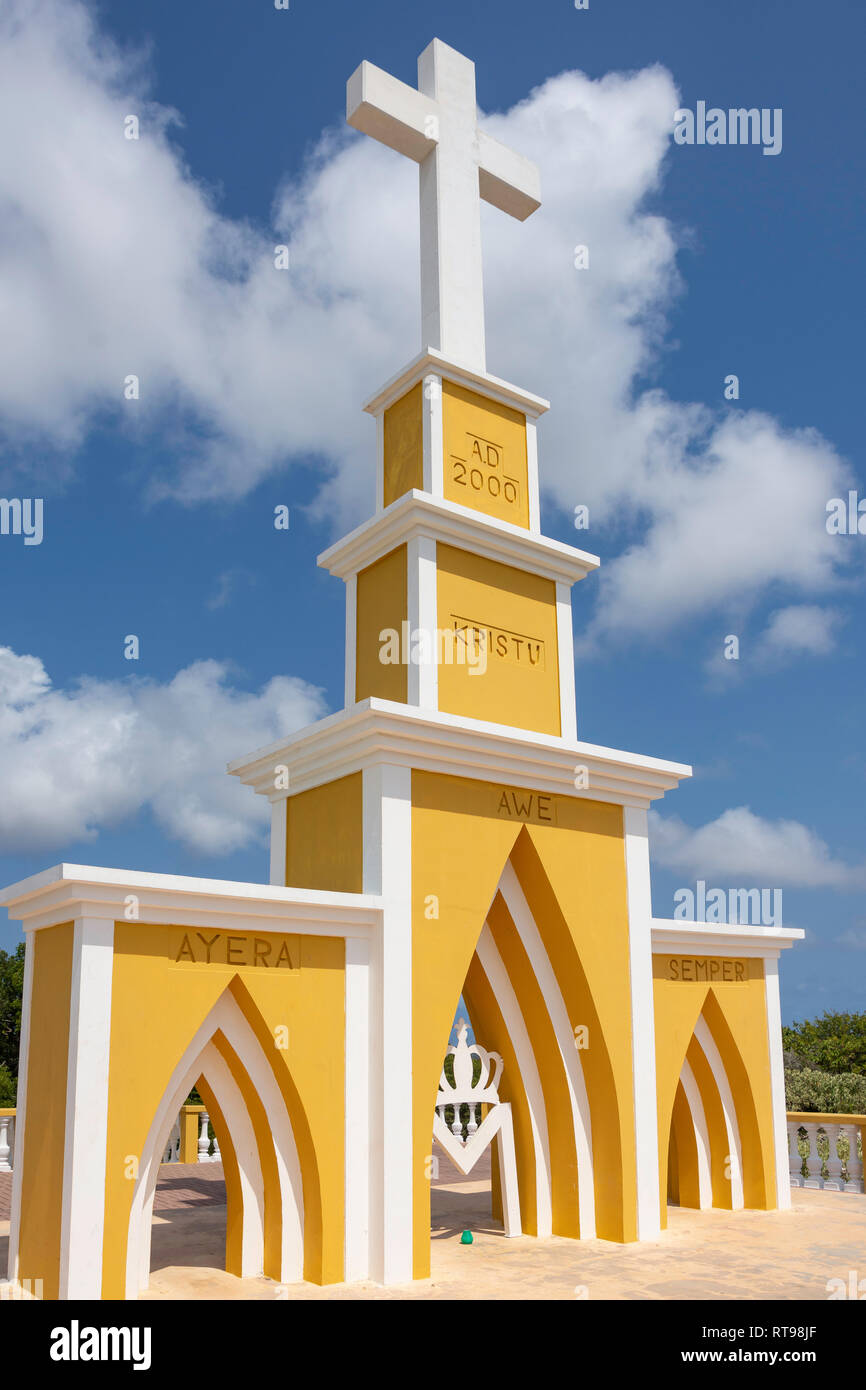 Millenium croce monumento a Seru Largu lookout, Kralendijk, Bonaire, ABC isole Antille sottovento, dei Caraibi Foto Stock