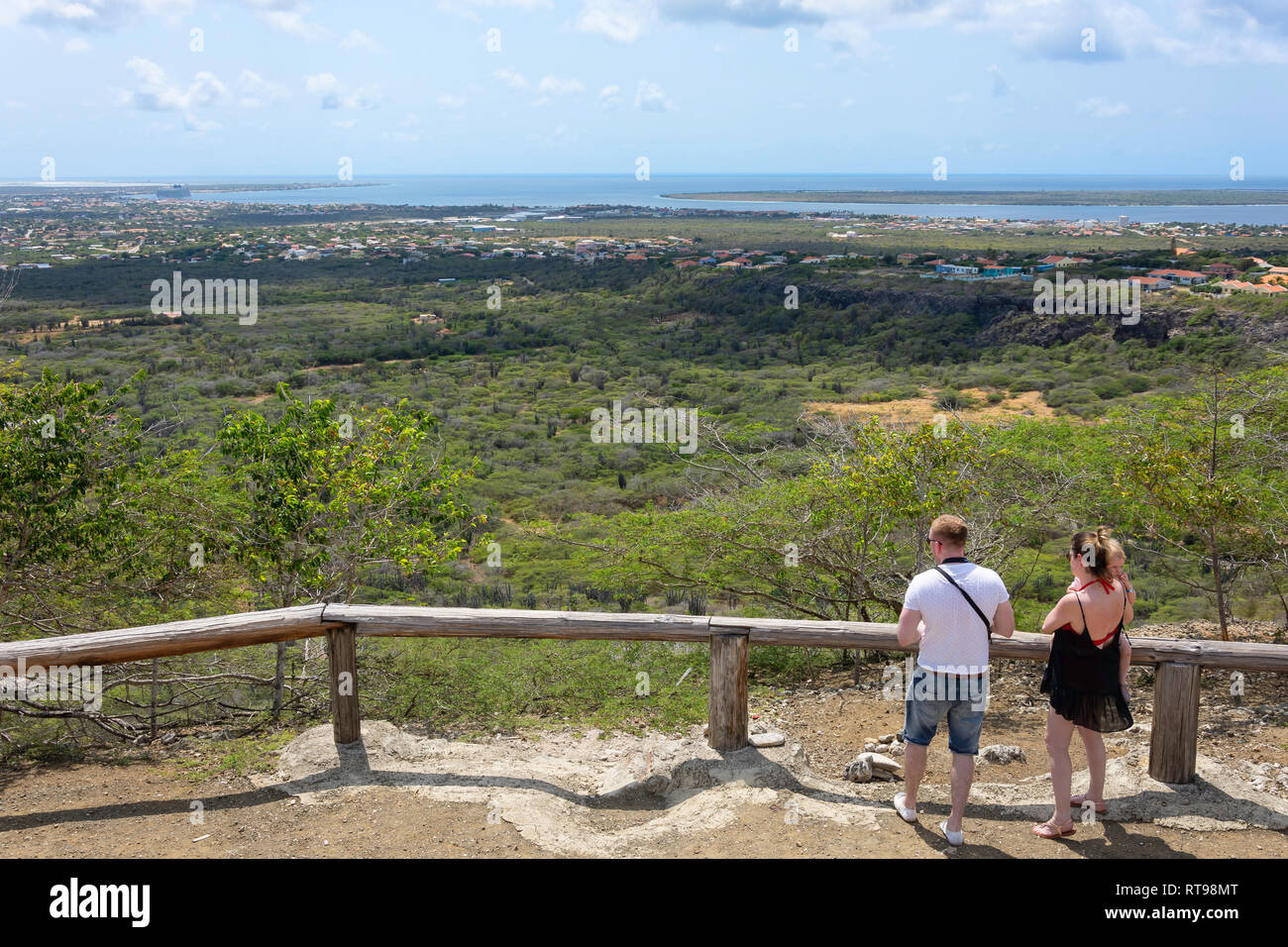 Costa occidentale vista dal Seru Largu lookout, Kralendijk, Bonaire, ABC isole Antille sottovento, dei Caraibi Foto Stock