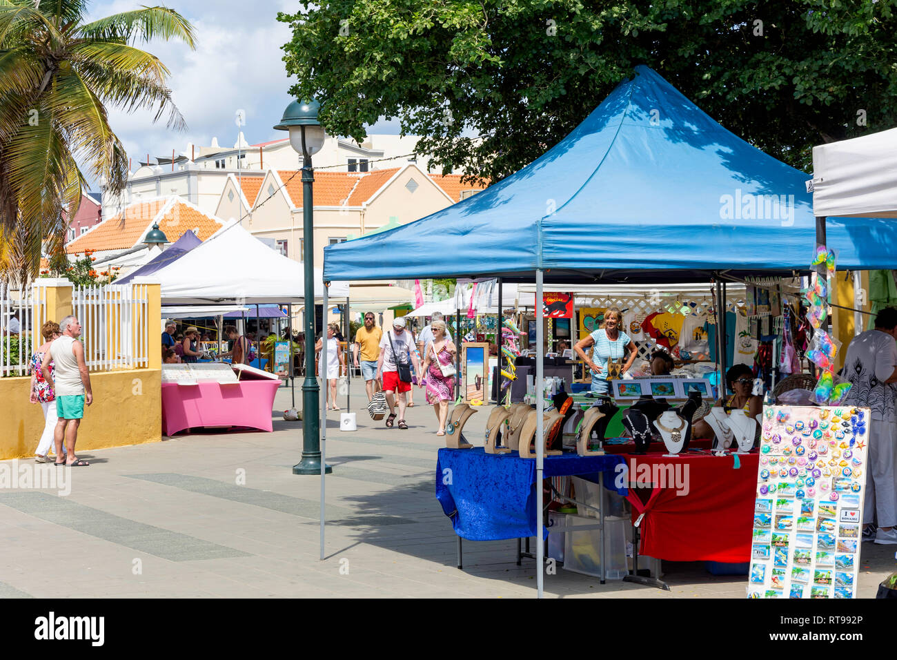 Bonaire Arti & Mestieri mercato crocieristico, Kralendijk, Bonaire, ABC isole Antille sottovento, dei Caraibi Foto Stock