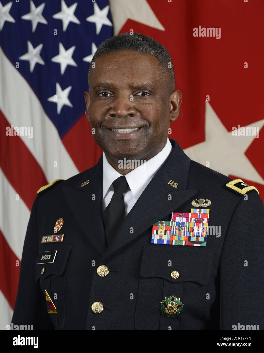 Stati Uniti Esercito il Mag. Gen. Patrick W. onere, Vice comandante, di acquisizione e di gestione dei sistemi (Futures comando), comporta per un comando ritratto nell'esercito ritratto studio al Pentagono di Arlington, Virginia, Gennaio 31, 2019. Foto Stock