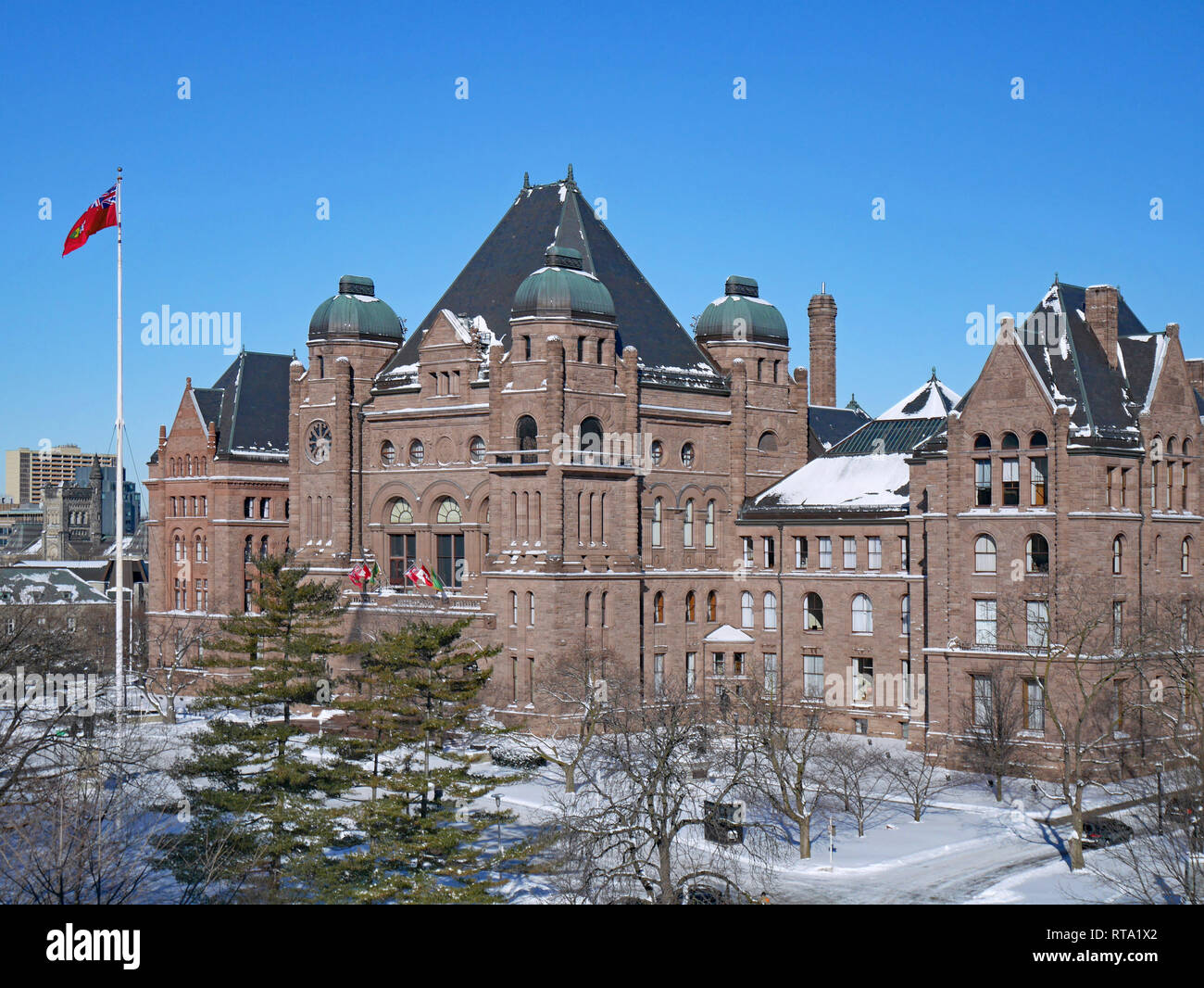 Parlamento provinciale edificio del governo di Ontario in inverno Foto Stock