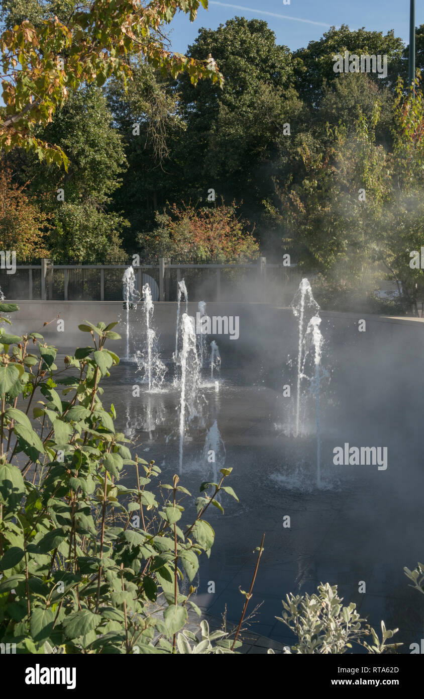 Il Jardin d'Acclimatation, è stato recentemente ristrutturato per reintrodurre questa parigino di attrazione turistica al suo antico splendore. Foto Stock