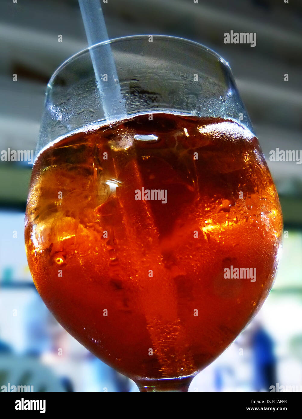 Close-up di un freddo bevanda estiva Foto Stock