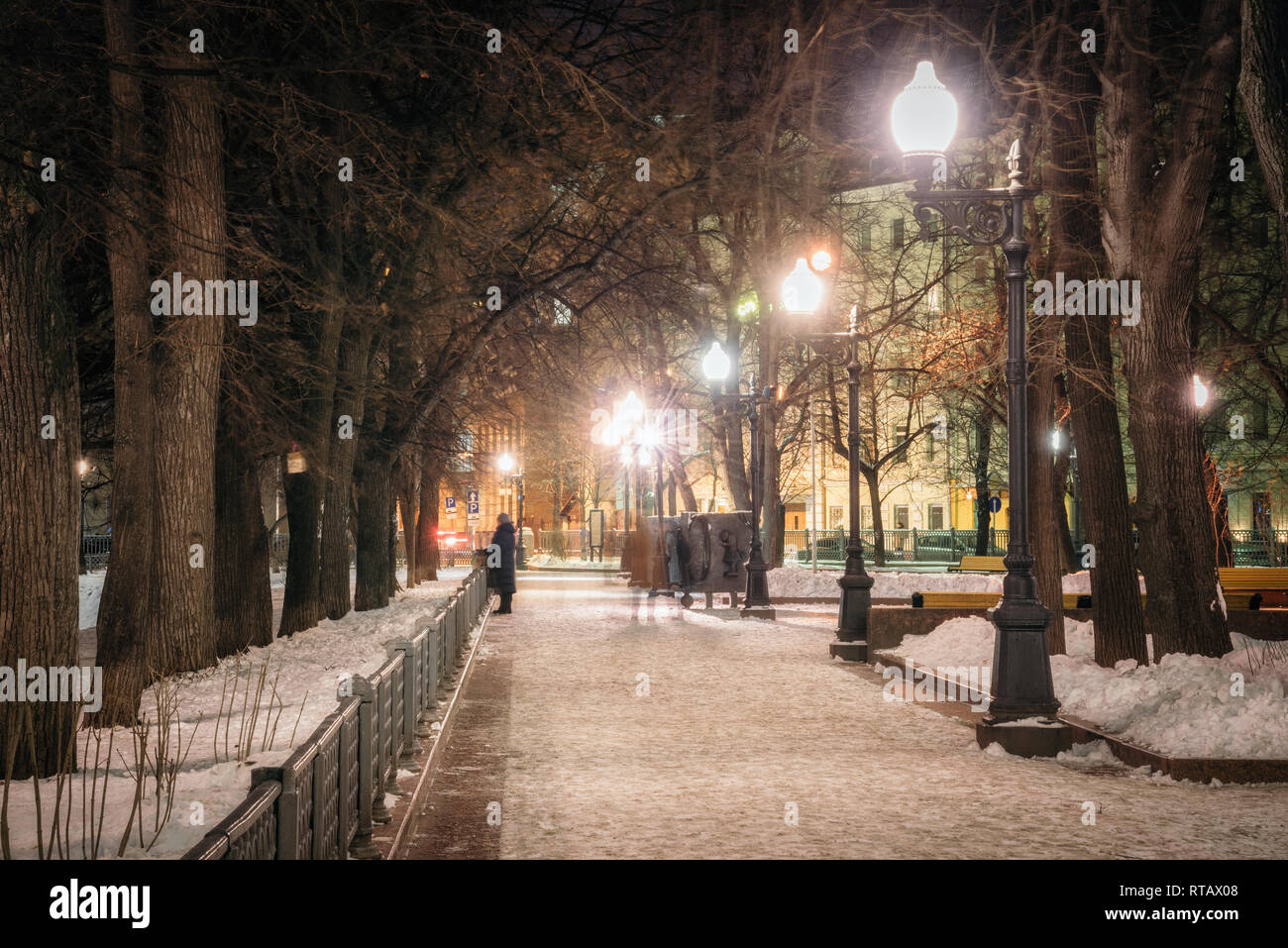 Mosca, Russia - 26 Gennaio 2018: Vista della zona vicino al Patriarca di stagni (stagni Patriarshiye). Esempi di case di architettura stalinista sty Foto Stock