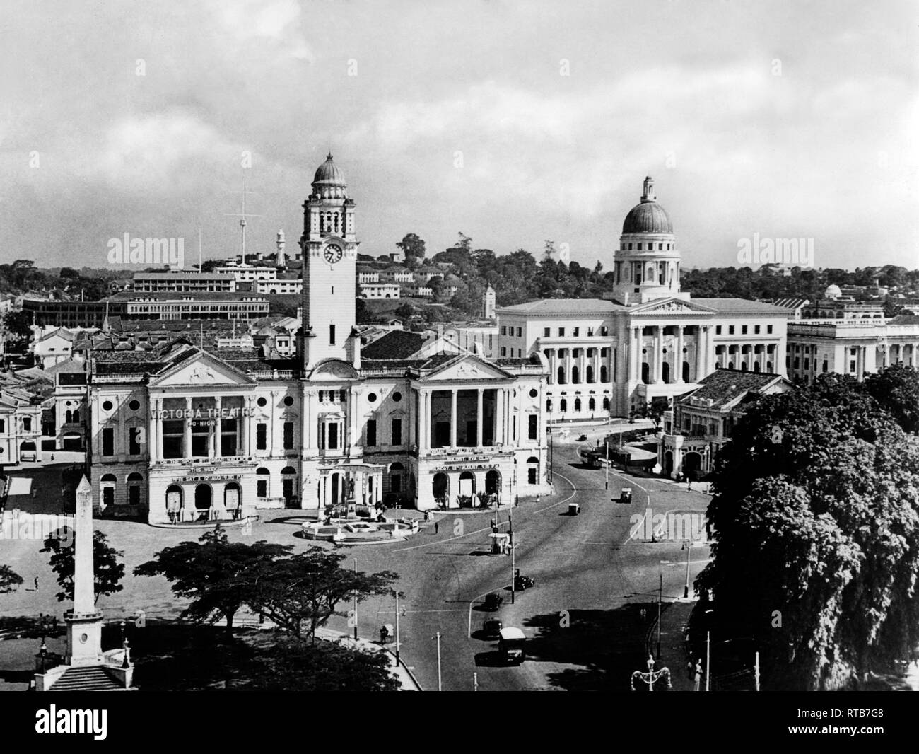 La Malaysia, Singapore, il teatro Victoria Memorial Hall, la Corte suprema, Fort Canning e il quartiere militare, 1959 Foto Stock