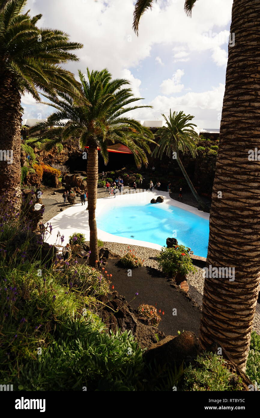 Jameos del Agua, im Lavafeld des Monte Corona, geschaffen von César Manrique, Lanzarote, Isole Kanarische, Spanien Foto Stock