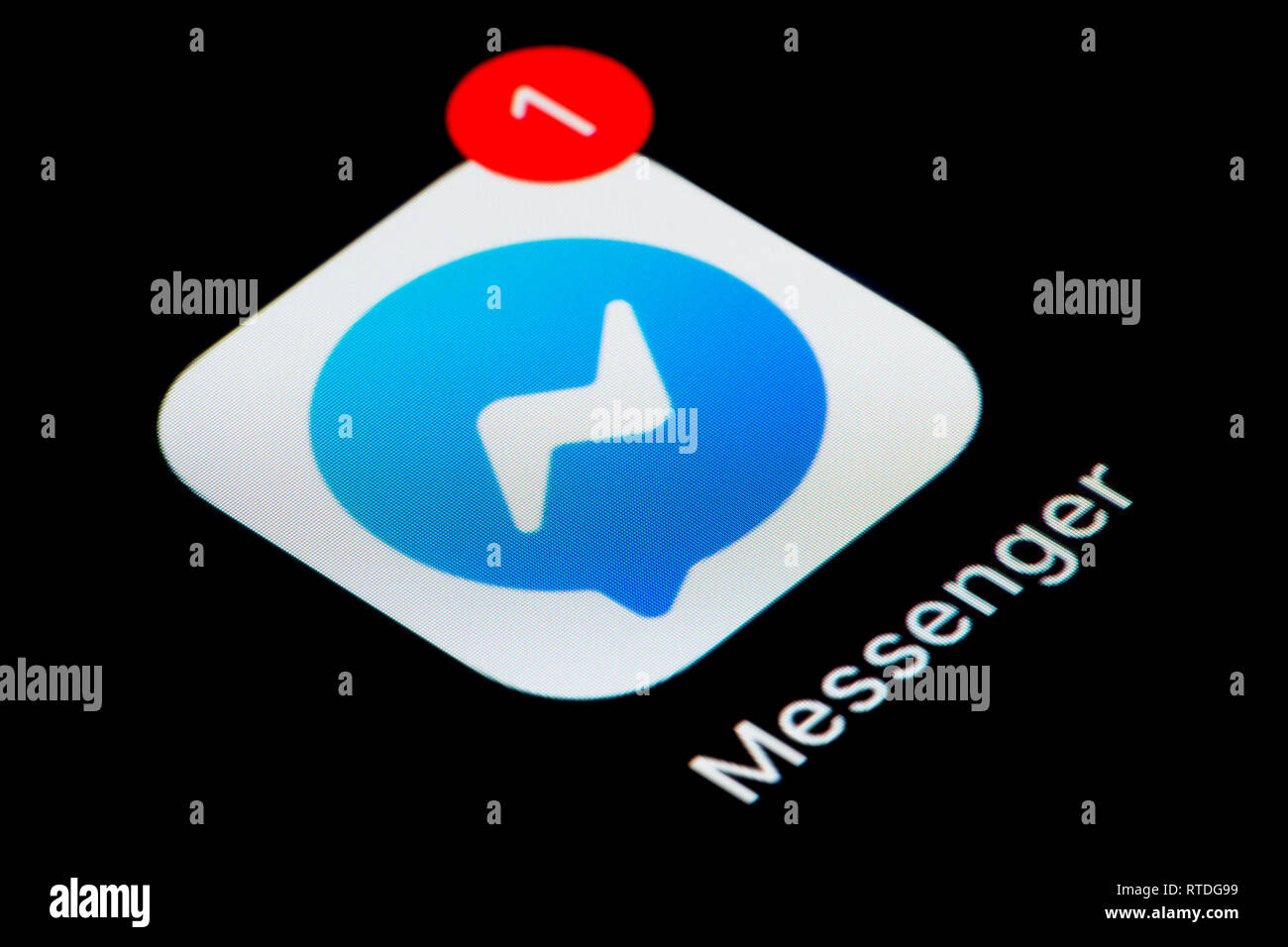 Una inquadratura ravvicinata del Facebook Messenger Icona app, come si vede sullo schermo di un telefono intelligente (solo uso editoriale) Foto Stock