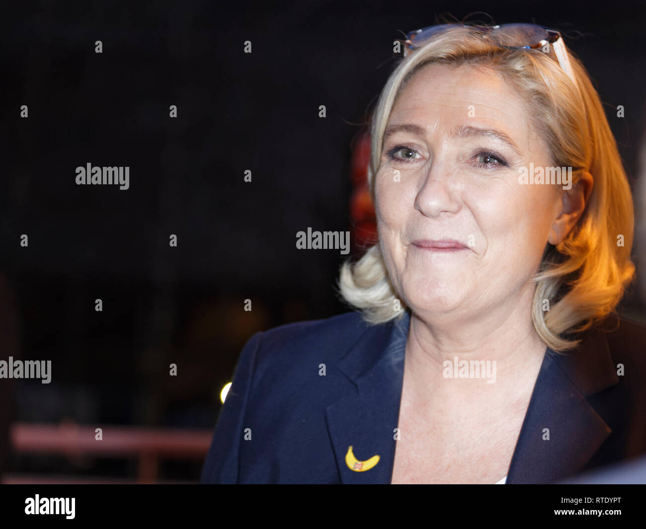 Parigi, Francia. 28 Feb, 2019. Il presidente del Rassemblement nazionale, Marine Le Pen assiste 56th fiera agricola internazionale il 28 febbraio 2019 a Parigi, Francia. Credito: Bernard Menigault/Alamy Live News Foto Stock